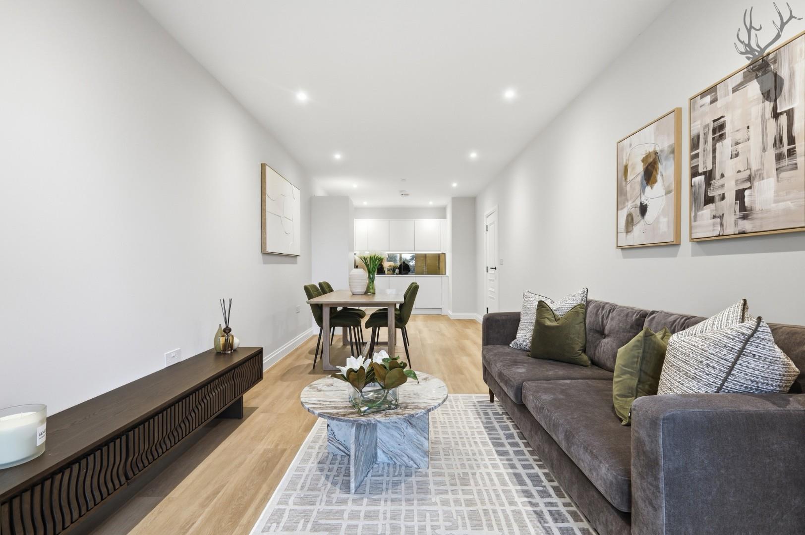 2 bedroom apartment for sale, High Road, Chigwell, IG7, photo 6 of 18