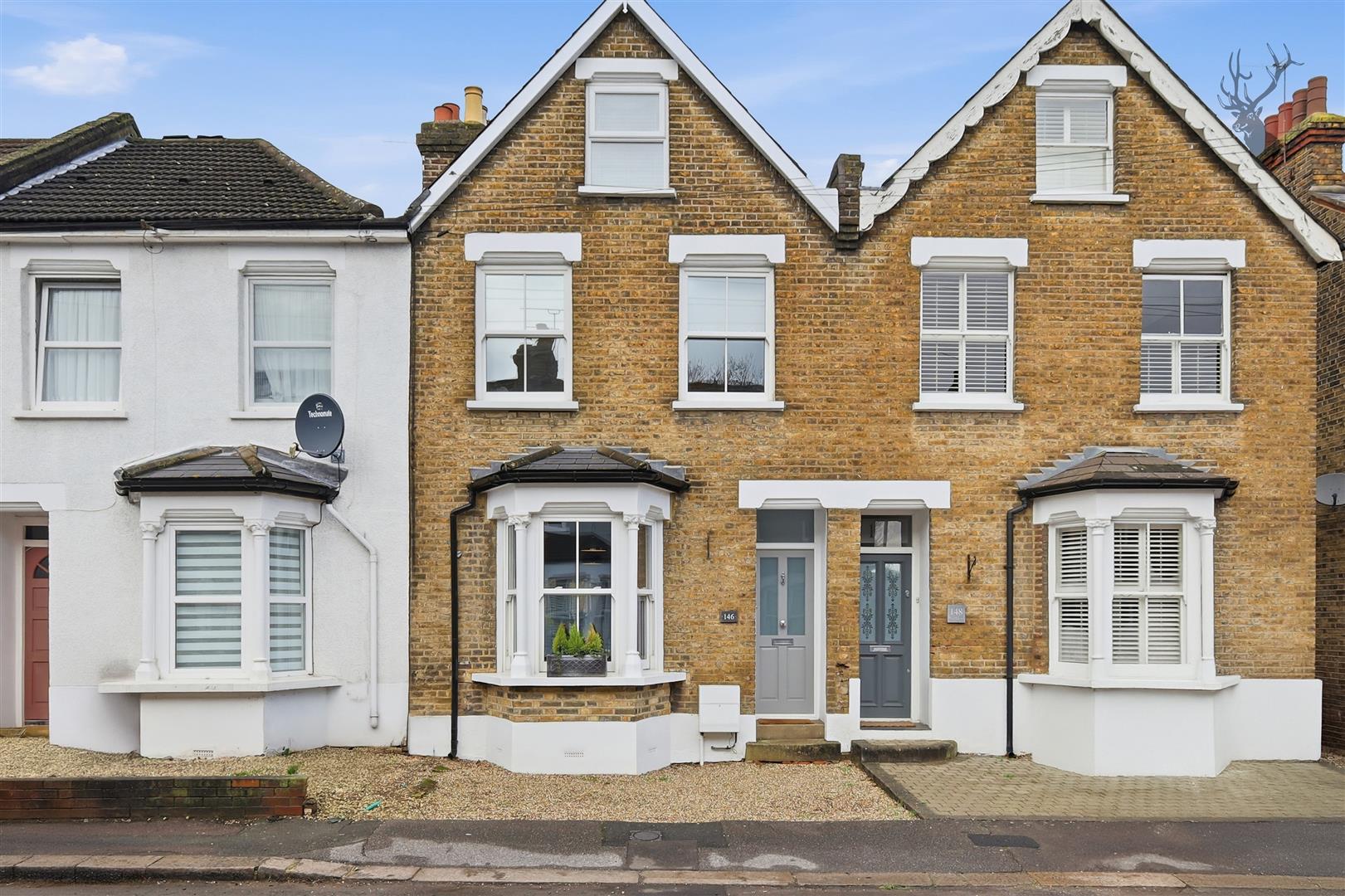 3 bedroom mid-terraced house for sale, West Grove, Woodford Green, IG8