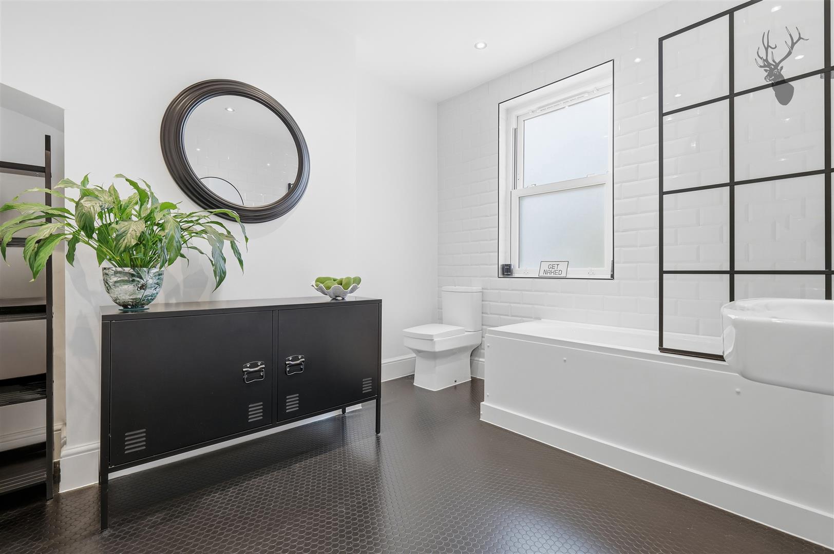 3 bedroom mid-terraced house for sale, West Grove, Woodford Green, IG8, photo 16 of 20