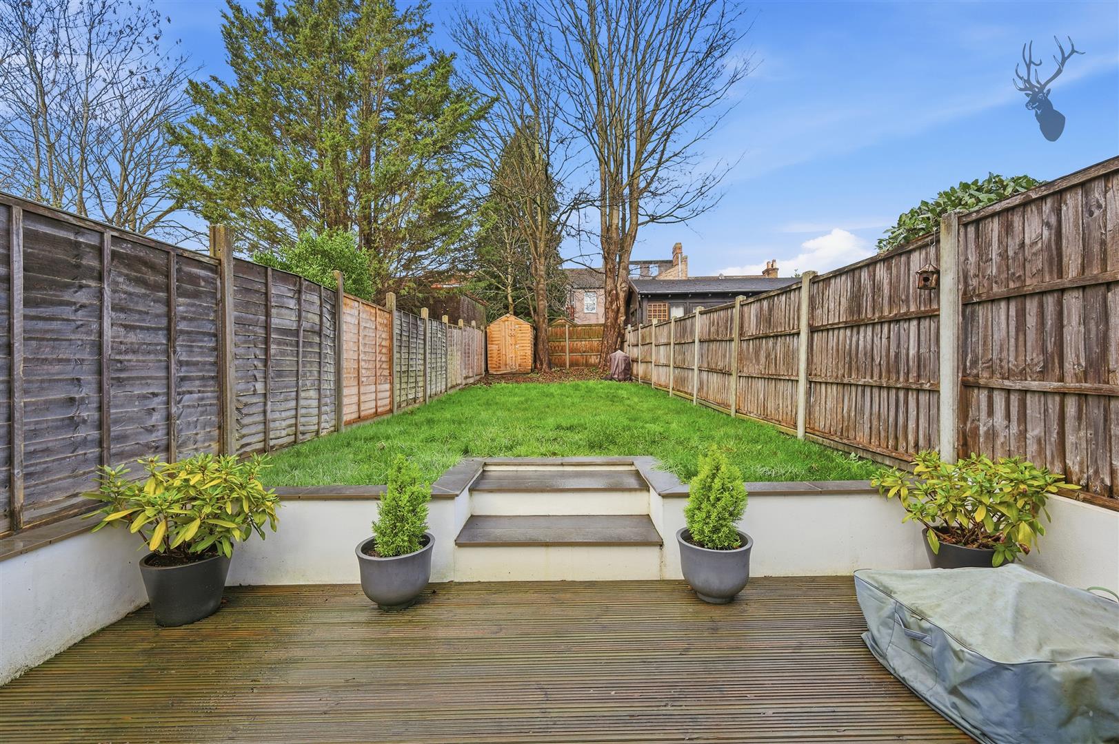 3 bedroom mid-terraced house for sale, West Grove, Woodford Green, IG8, photo 4