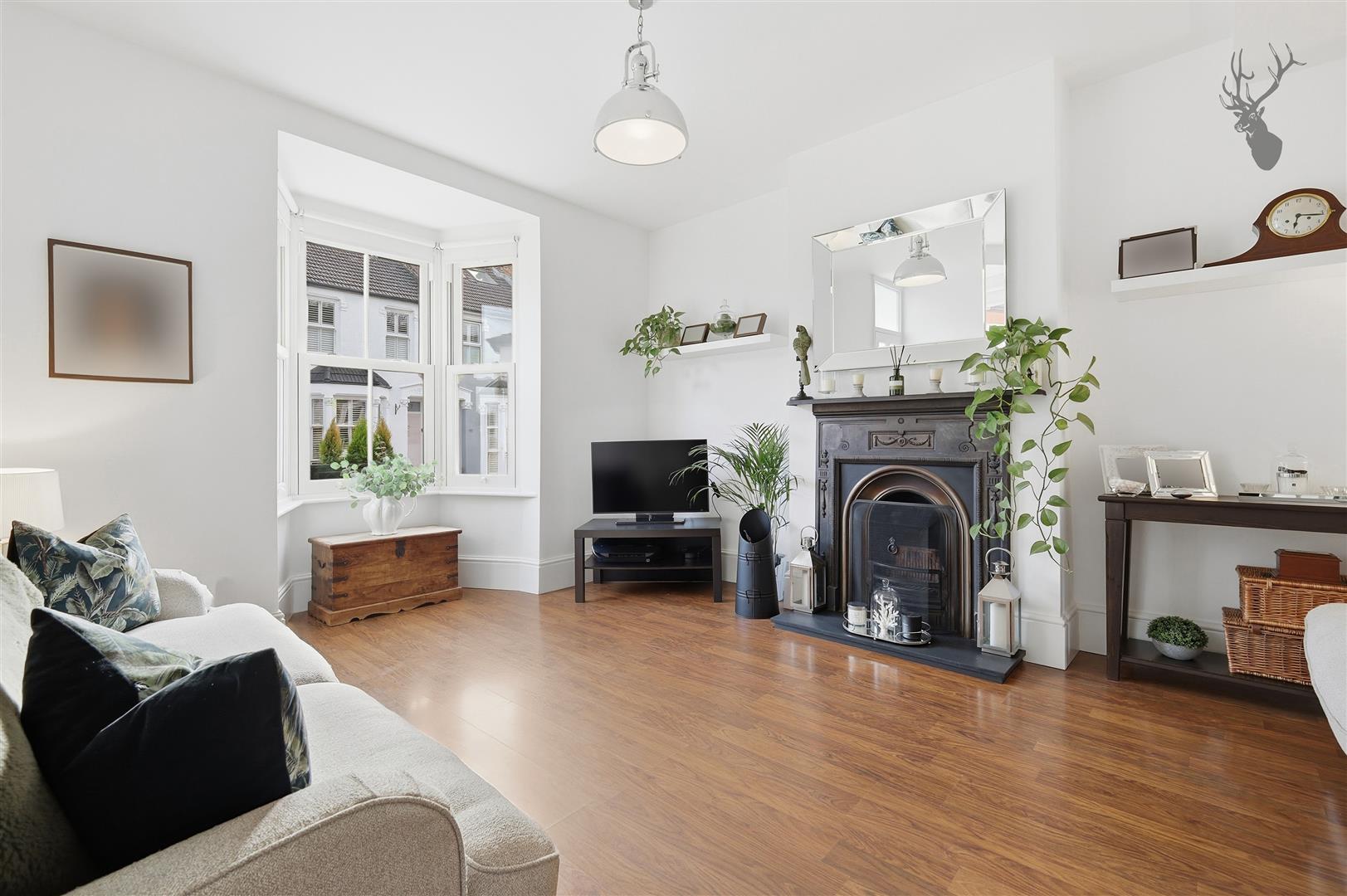 3 bedroom mid-terraced house for sale, West Grove, Woodford Green, IG8, photo 6 of 20