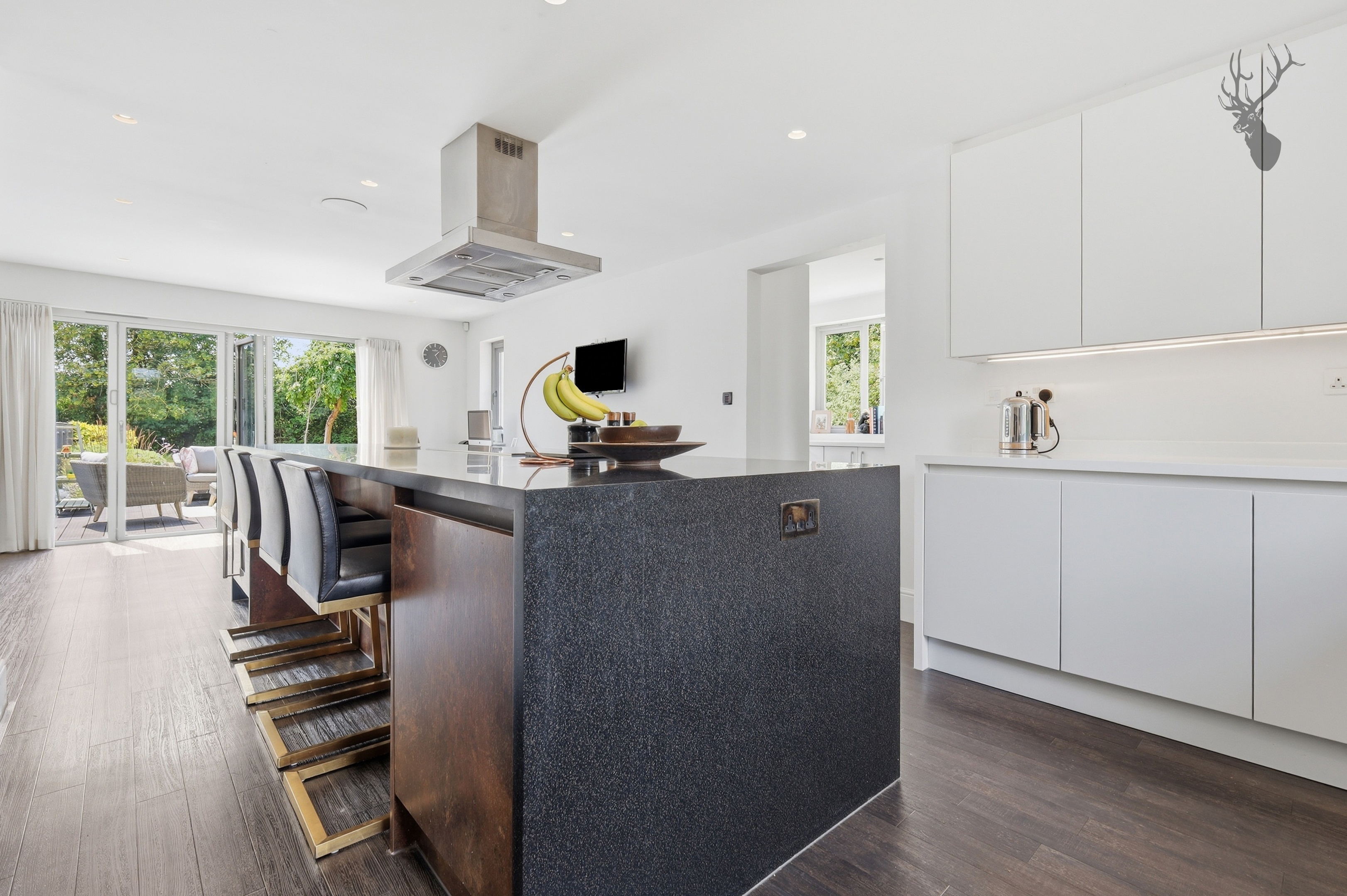 4 bedroom detached house for sale, Orchard House Brentwood Road, Ongar, CM5, photo 5