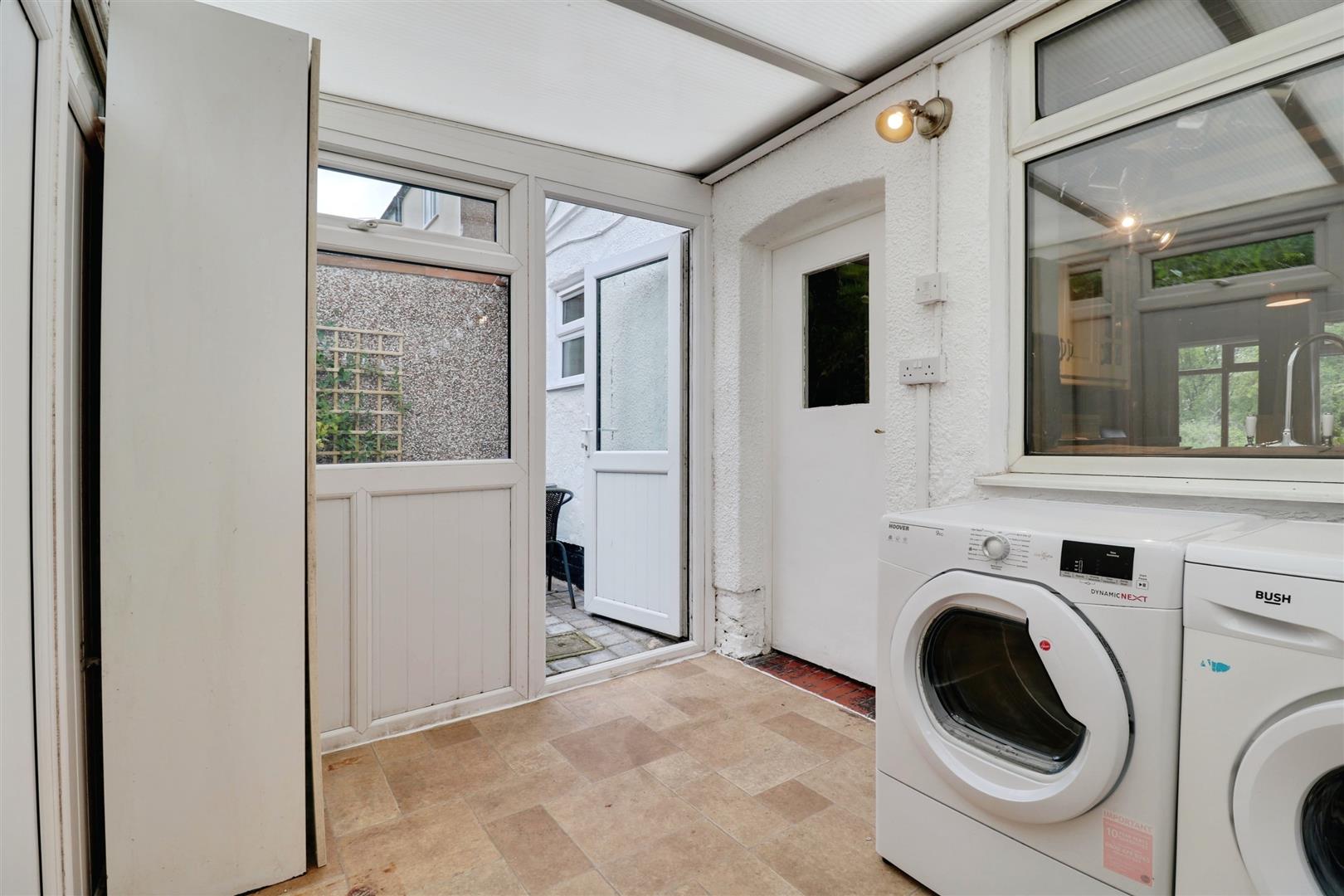 2 bedroom house for sale, Alderhay Lane, Stoke-On-Trent, ST7, photo 13 of 20