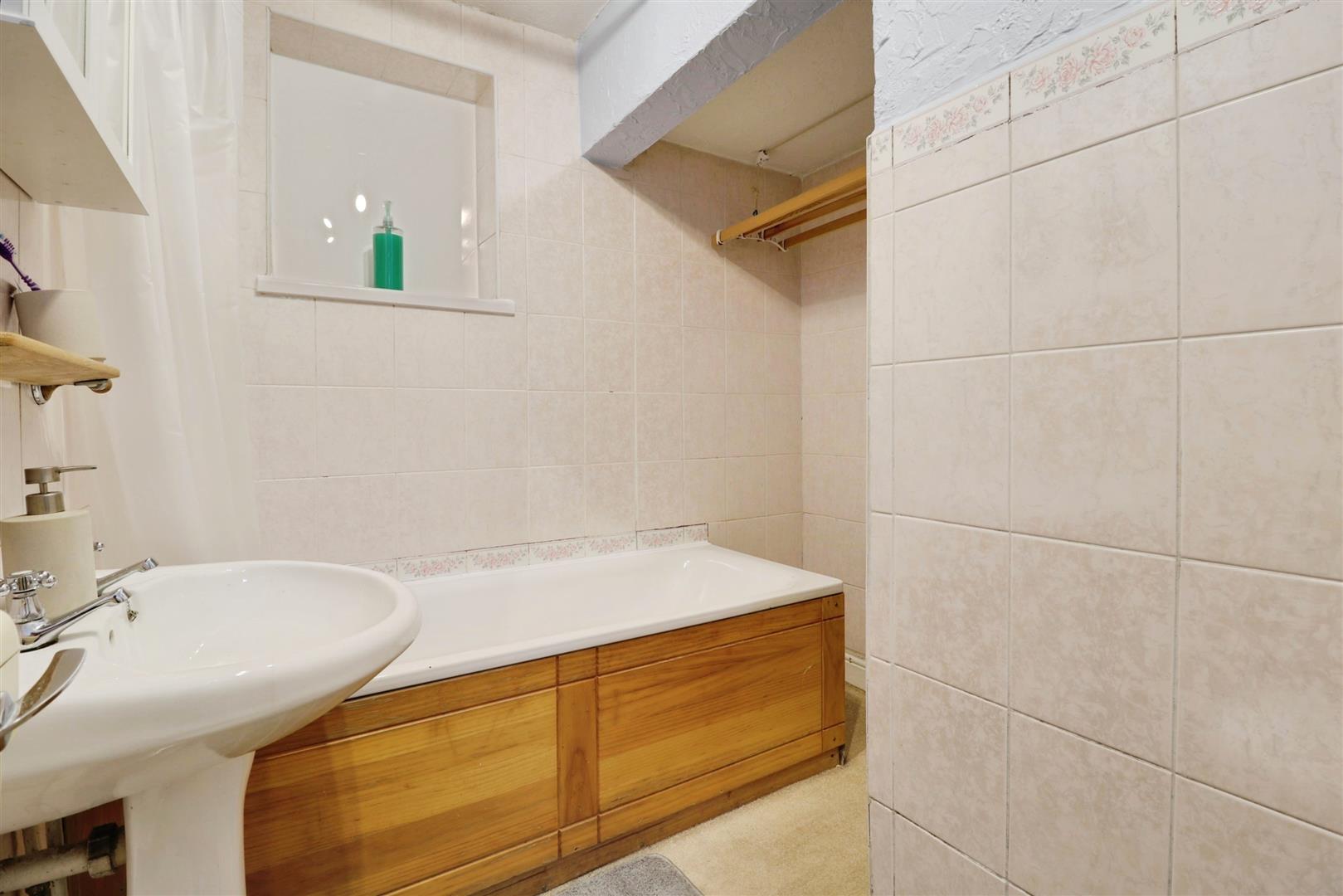 2 bedroom house for sale, Alderhay Lane, Stoke-On-Trent, ST7, photo 15 of 20
