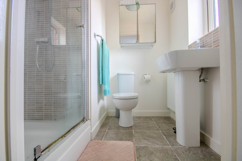 4 bedroom for sale, The Burrow Church Road, Cardiff, CF3, photo 13 of 20