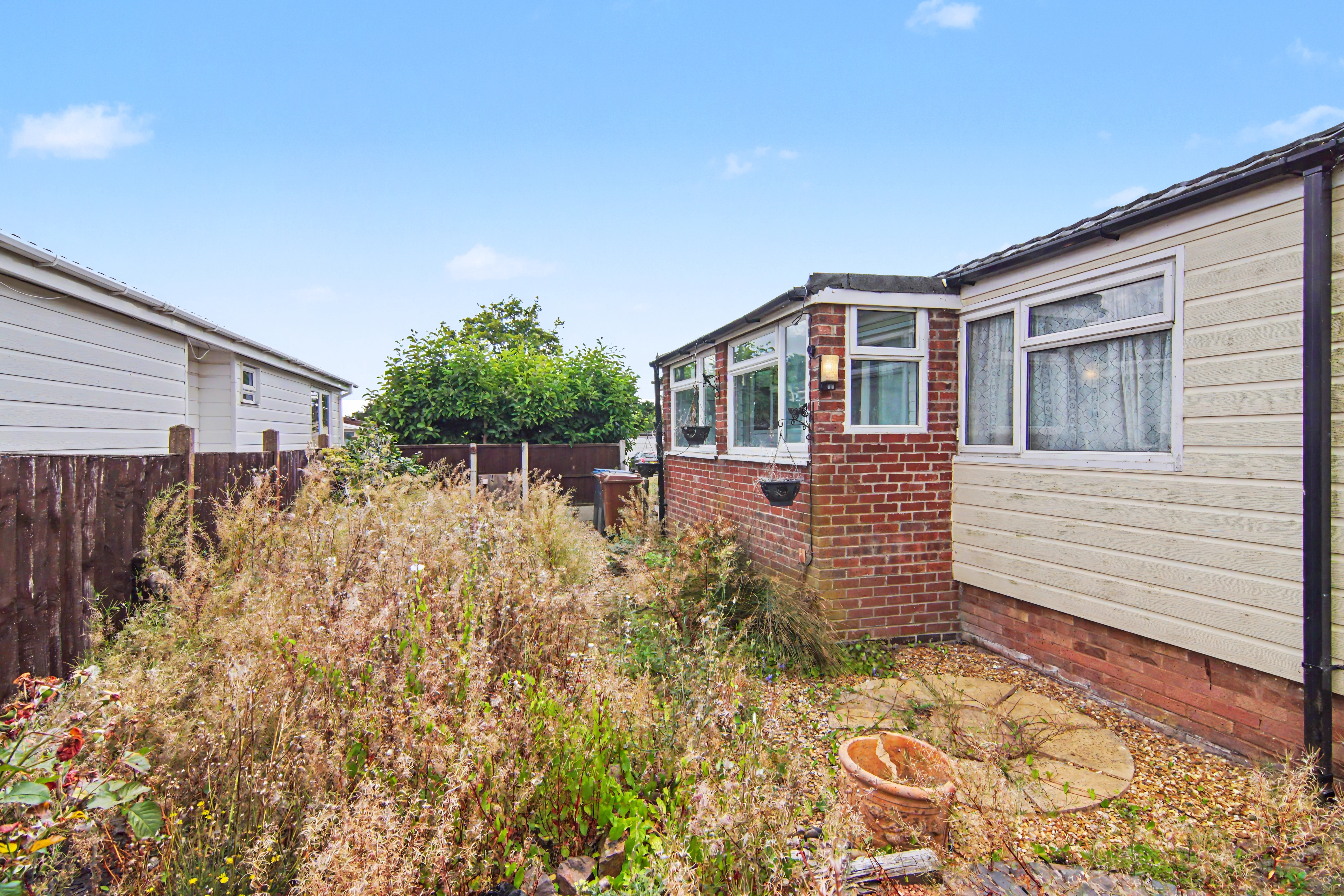 2 bedroom mobile home for sale, Springfields Park, Hinckley, LE10, photo 14 of 17