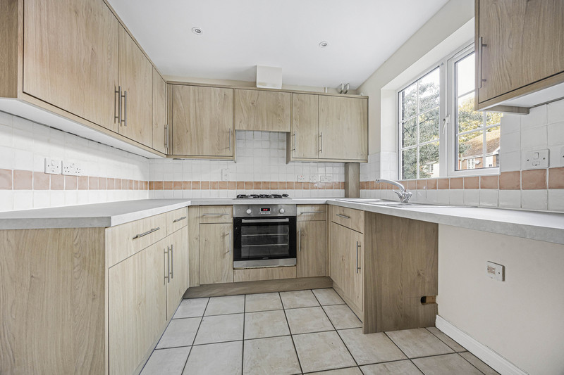 2 bedroom for sale, Burgage Field, Whitchurch, RG28, photo 3