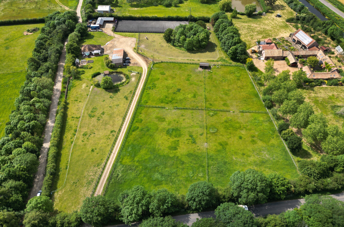 3 bedroom detached bungalow for sale, Mulberry Farm Horseway, Chatteris, PE16