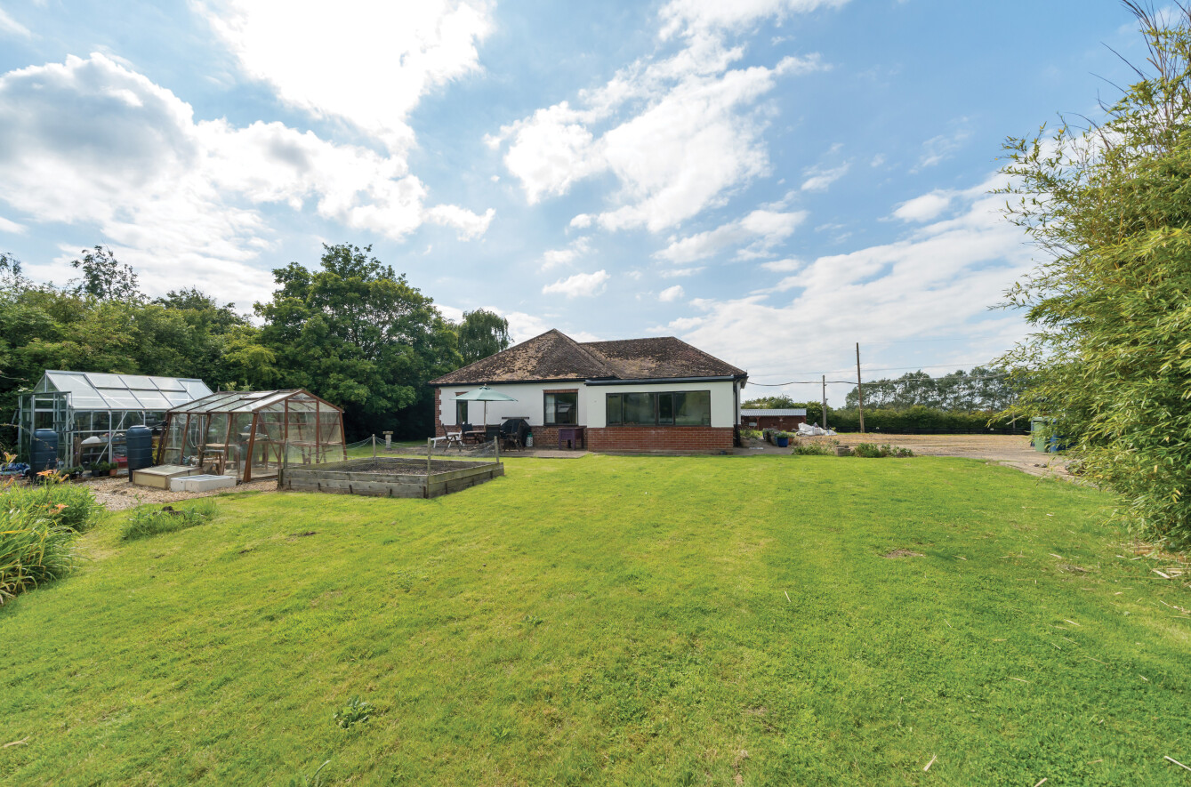 3 bedroom detached bungalow for sale, Mulberry Farm Horseway, Chatteris, PE16
