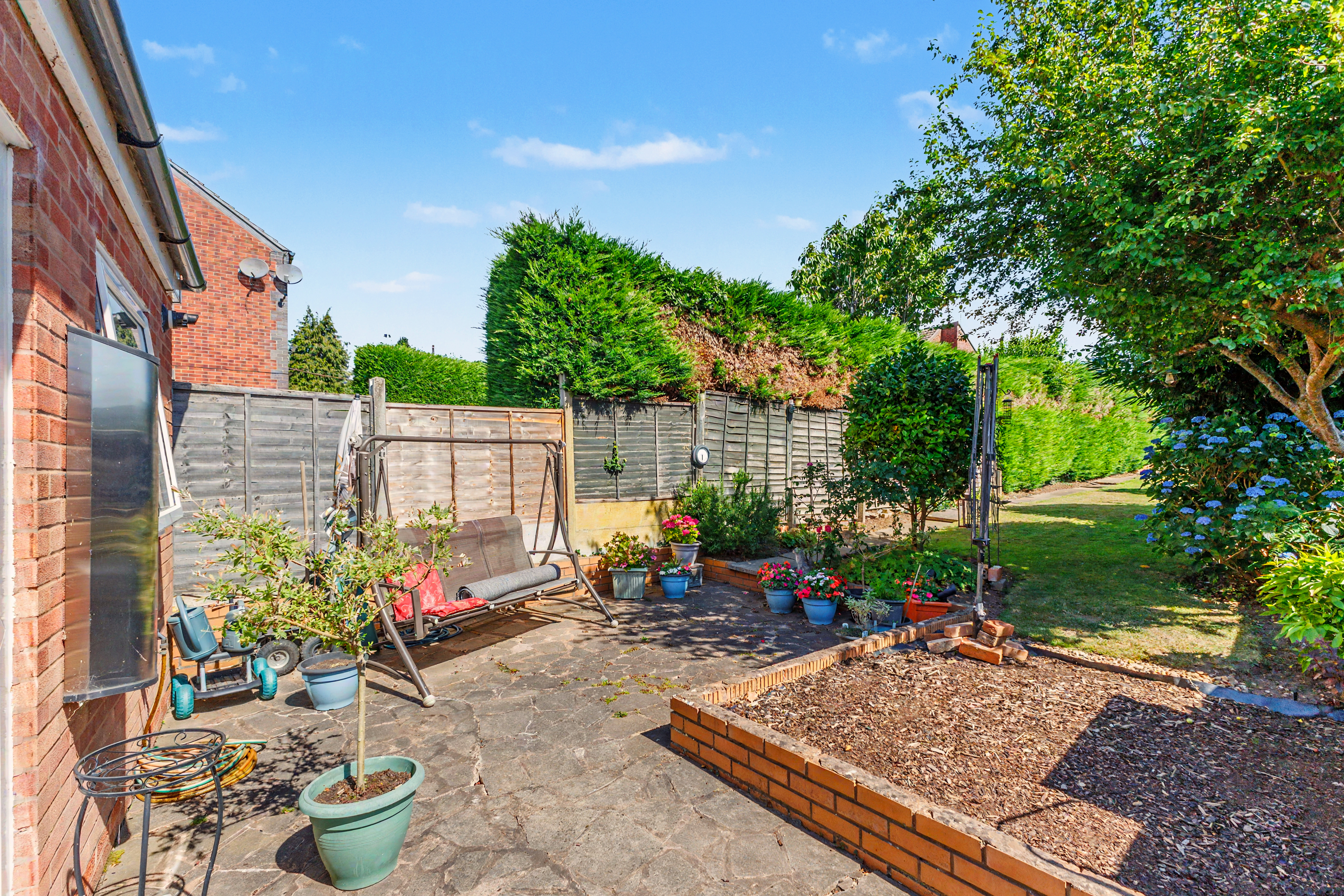 2 bedroom semi detached house for sale, Cornmore, Pershore, WR10