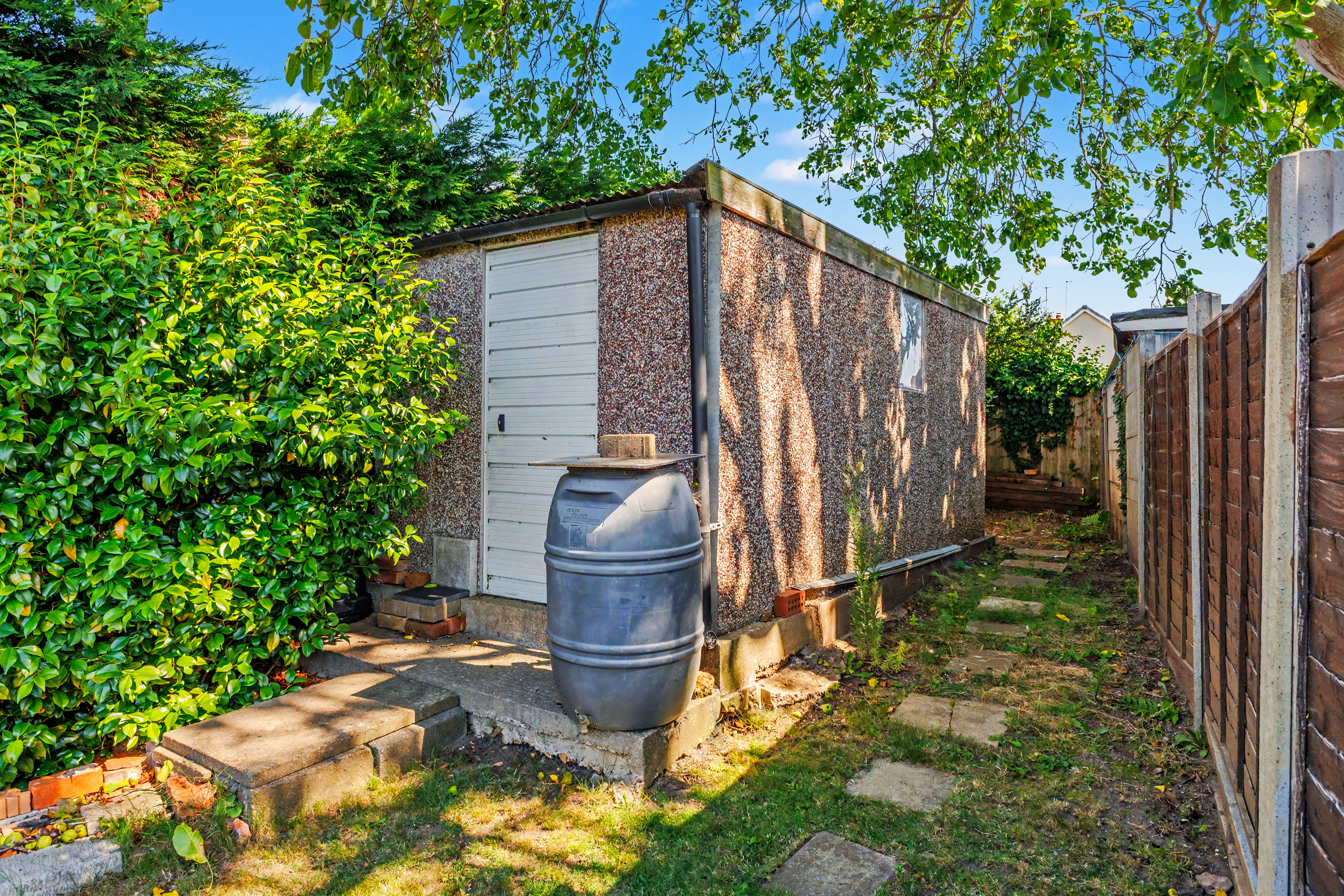 2 bedroom semi detached house for sale, Cornmore, Pershore, WR10