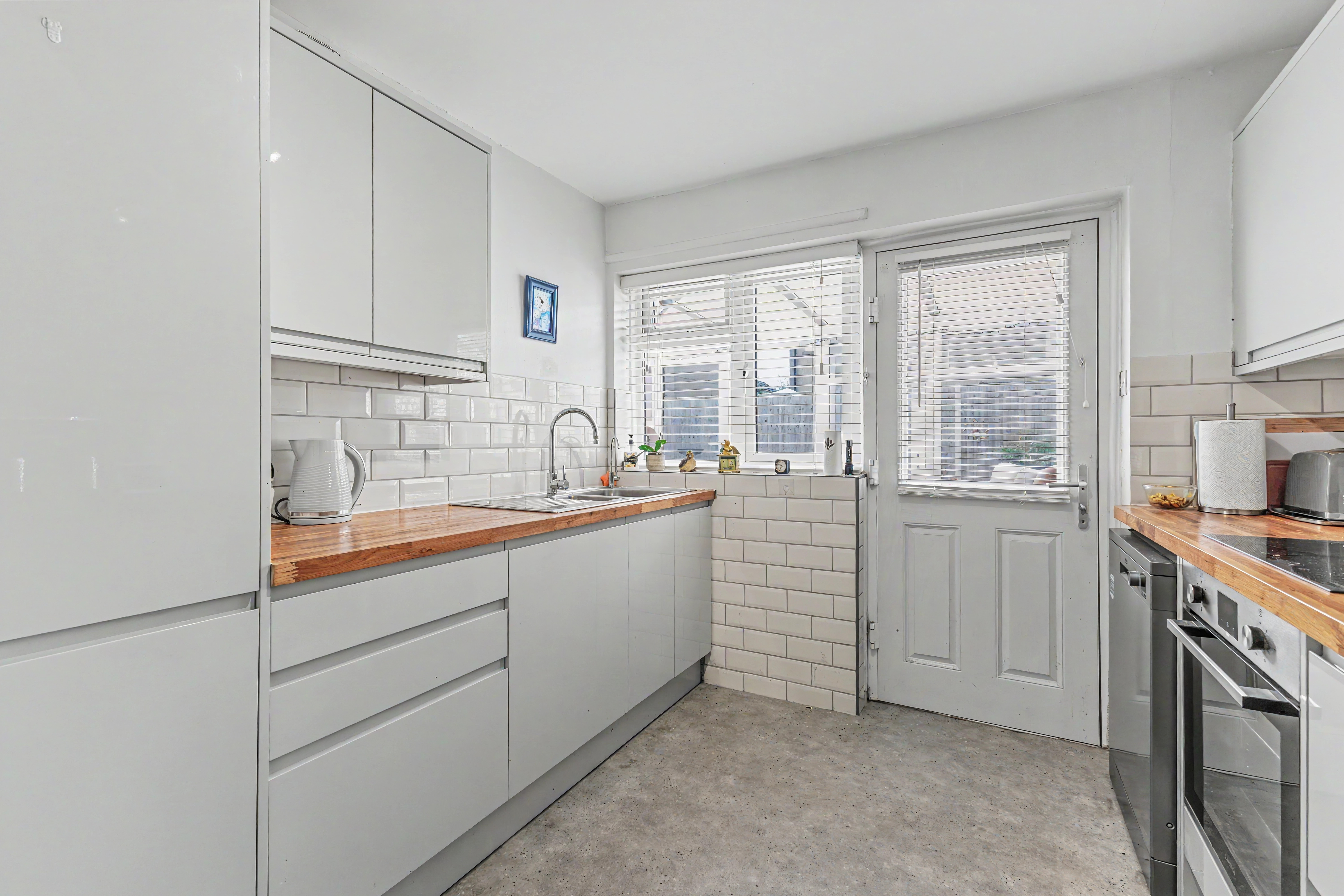 2 bedroom detached bungalow for sale, Welchman Place, Warwick, CV35