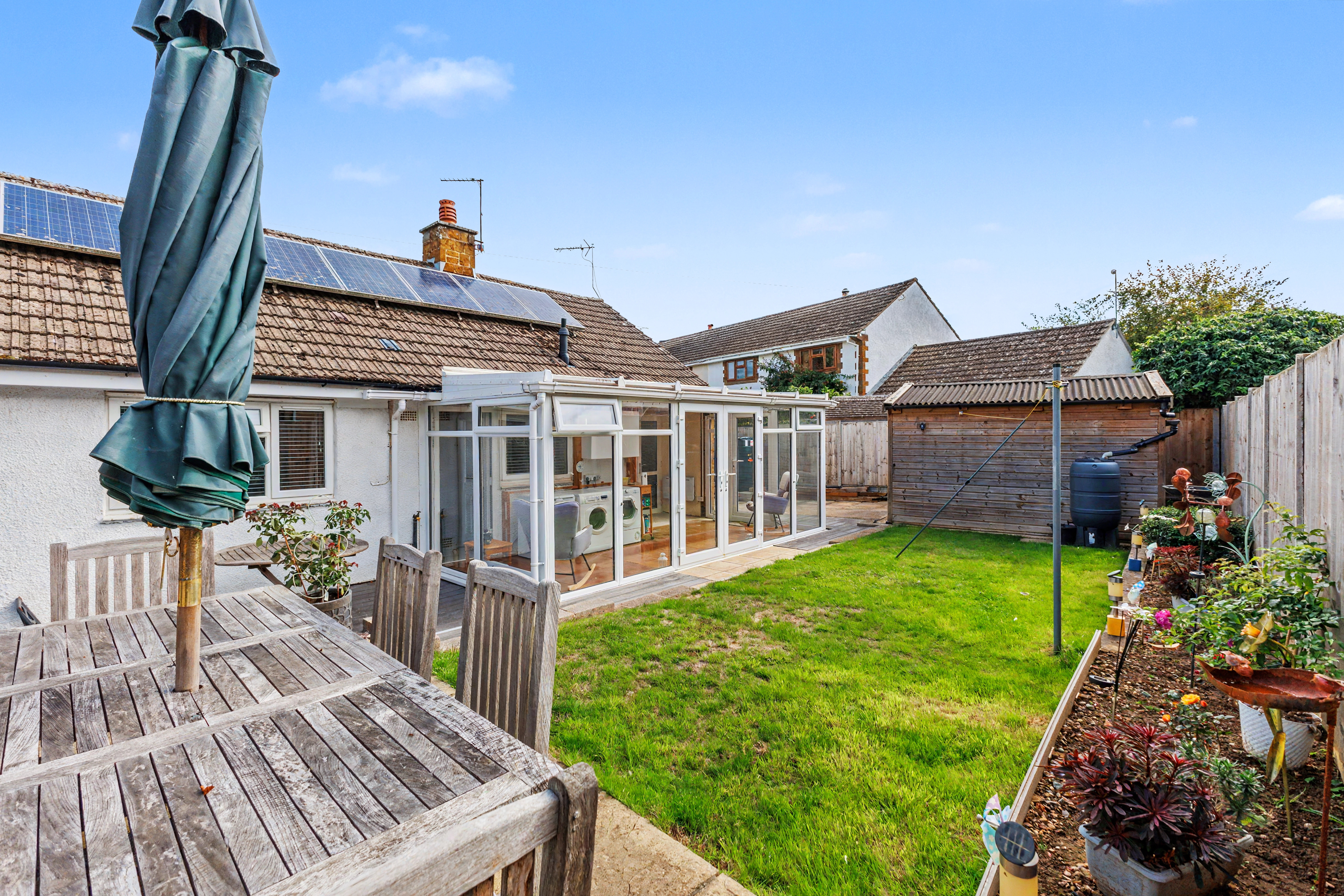 2 bedroom detached bungalow for sale, Welchman Place, Warwick, CV35