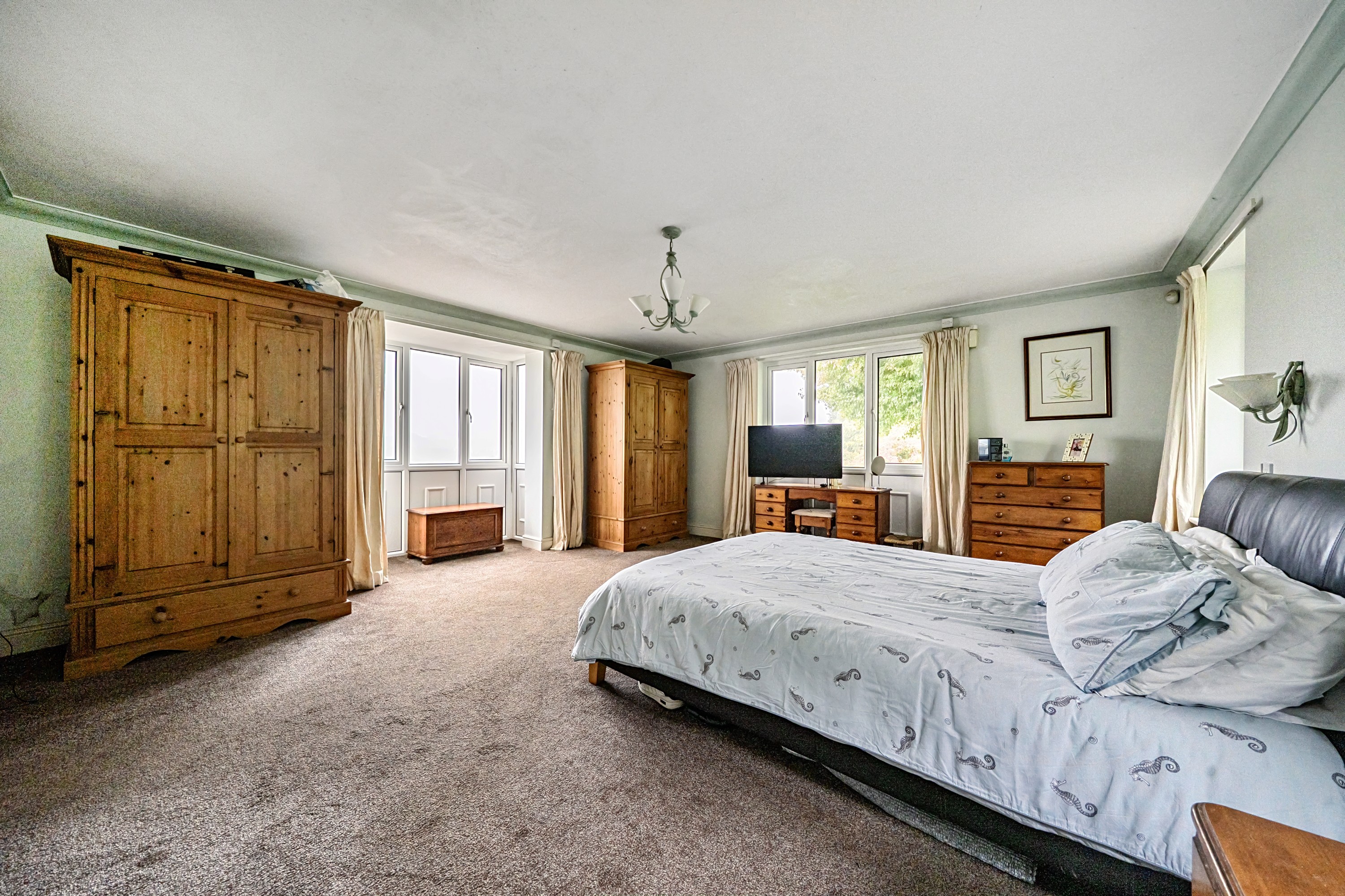 5 bedroom detached house for sale, Forest House, Pontypool, NP4