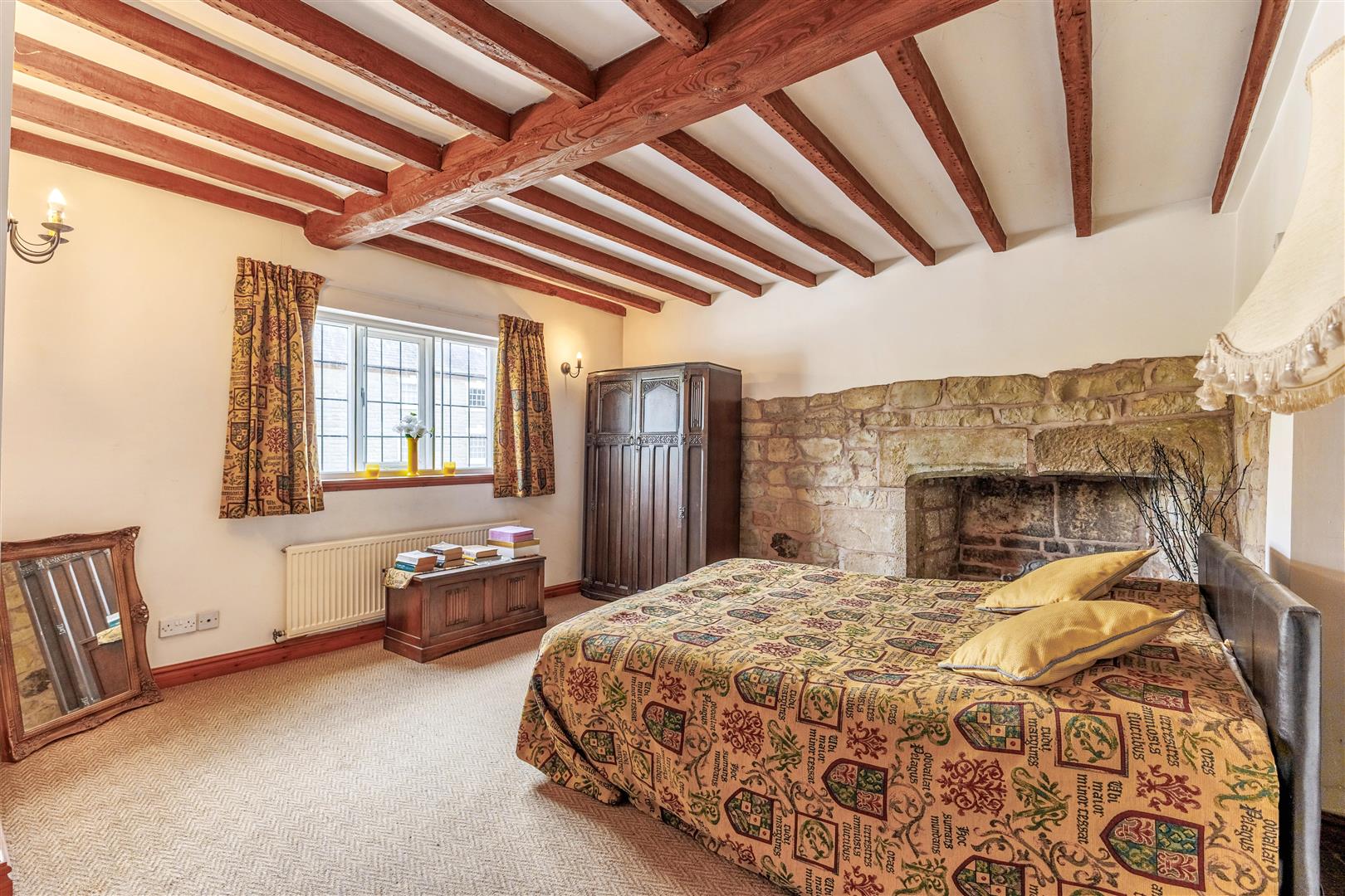 3 bedroom semi detached house for sale, Red Lion Court, Kineton, CV35