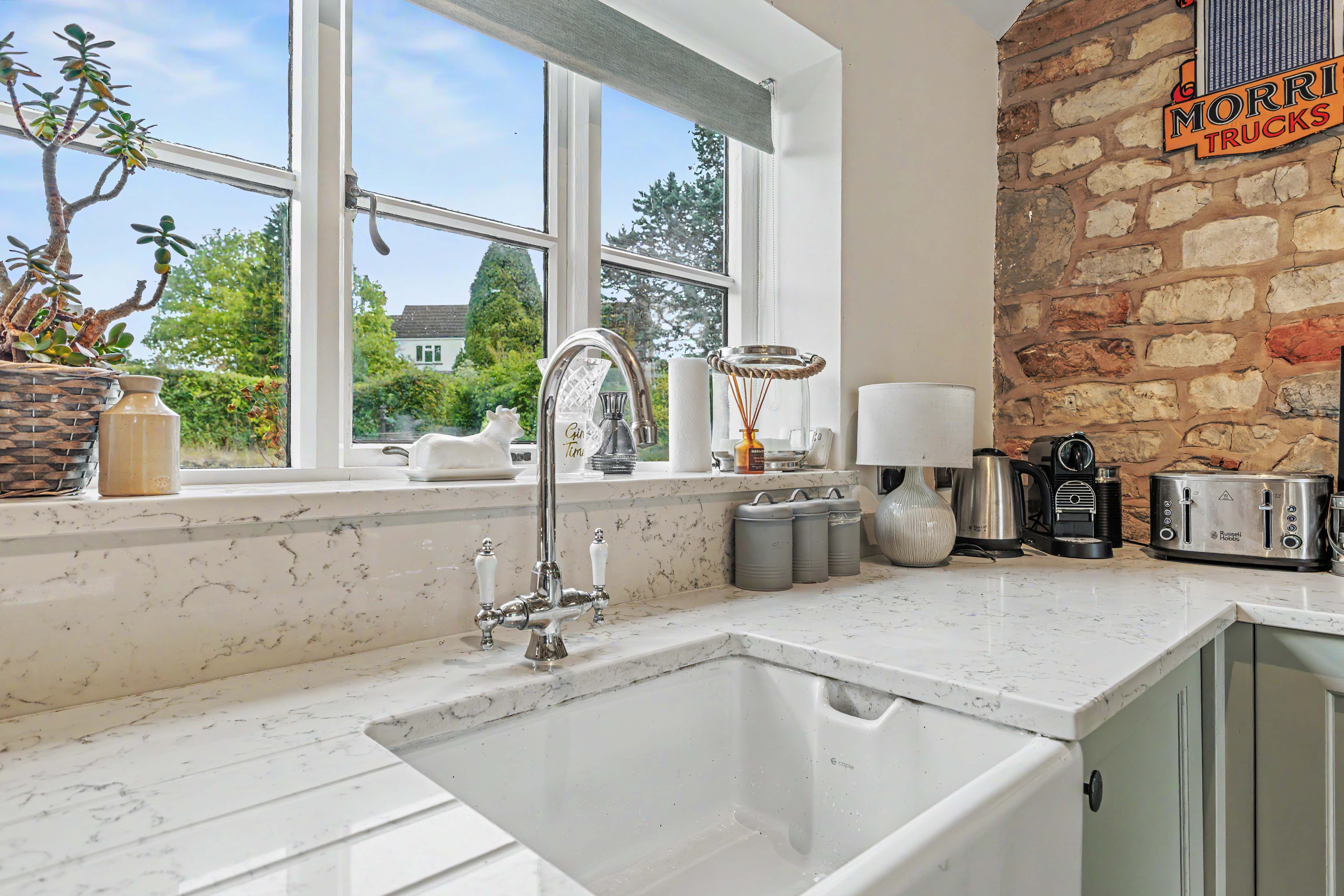 2 bedroom detached house for sale, Forge Cottage Watery Lane, Warwick, CV35