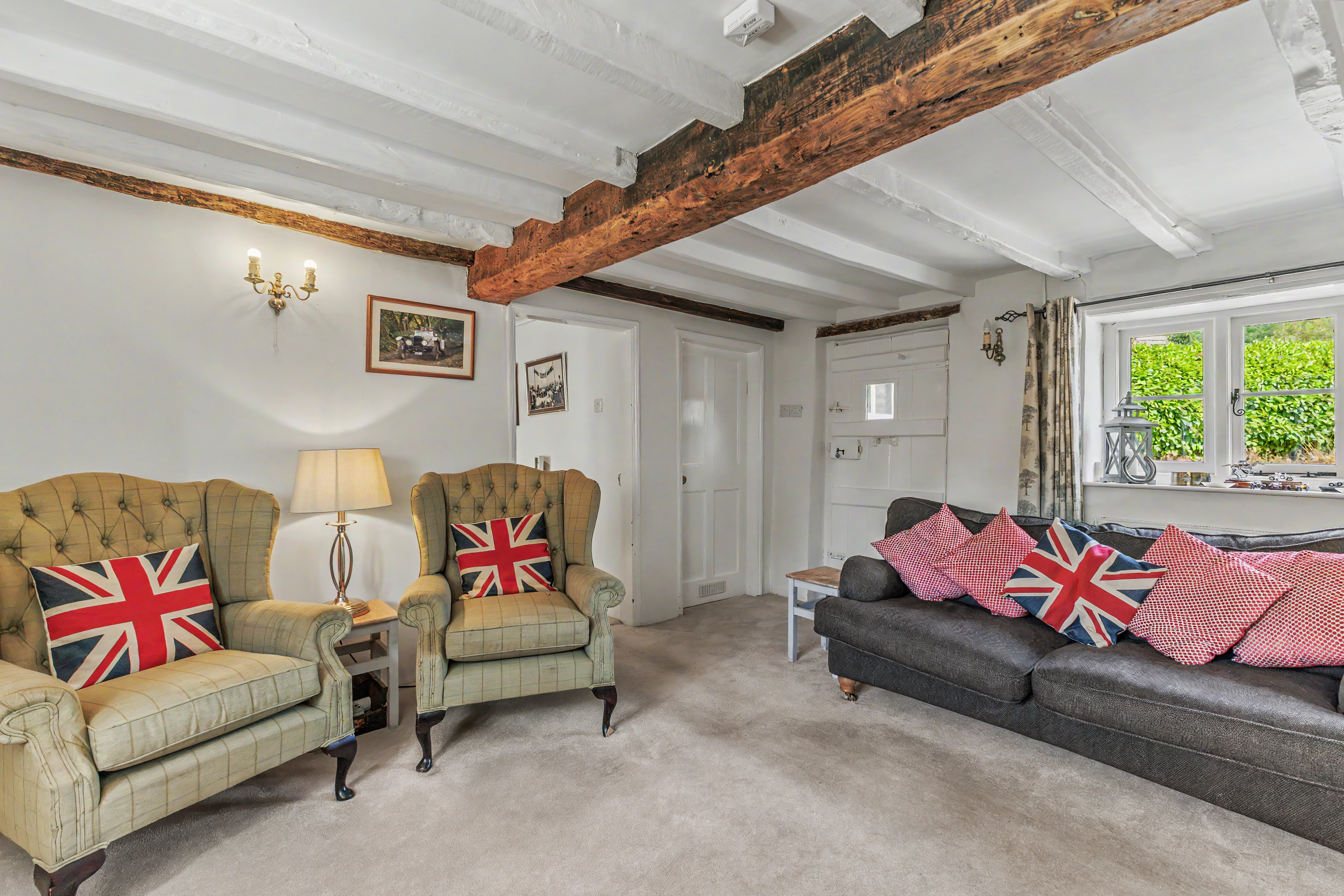 2 bedroom detached house for sale, Forge Cottage Watery Lane, Warwick, CV35