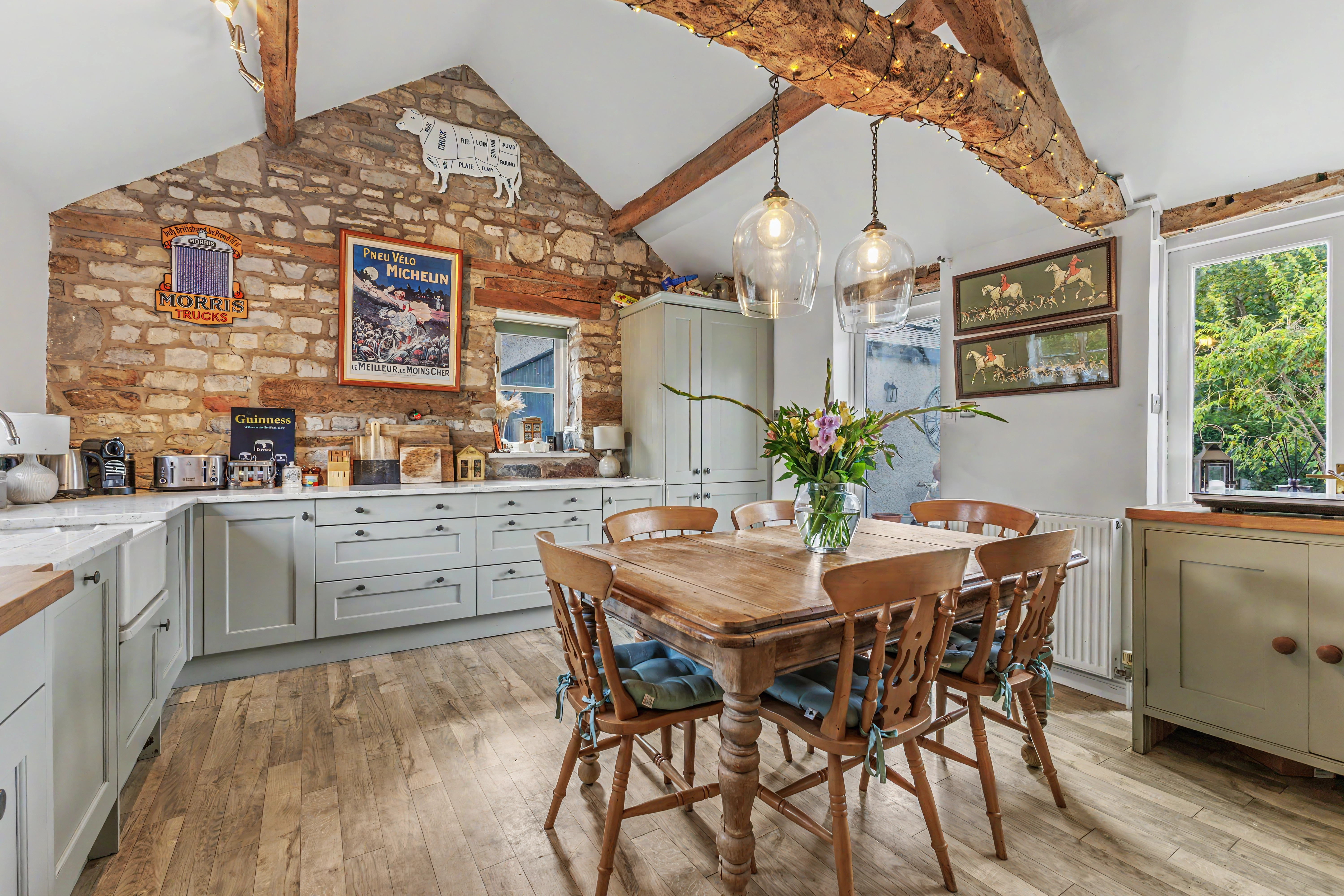2 bedroom detached house for sale, Forge Cottage Watery Lane, Warwick, CV35