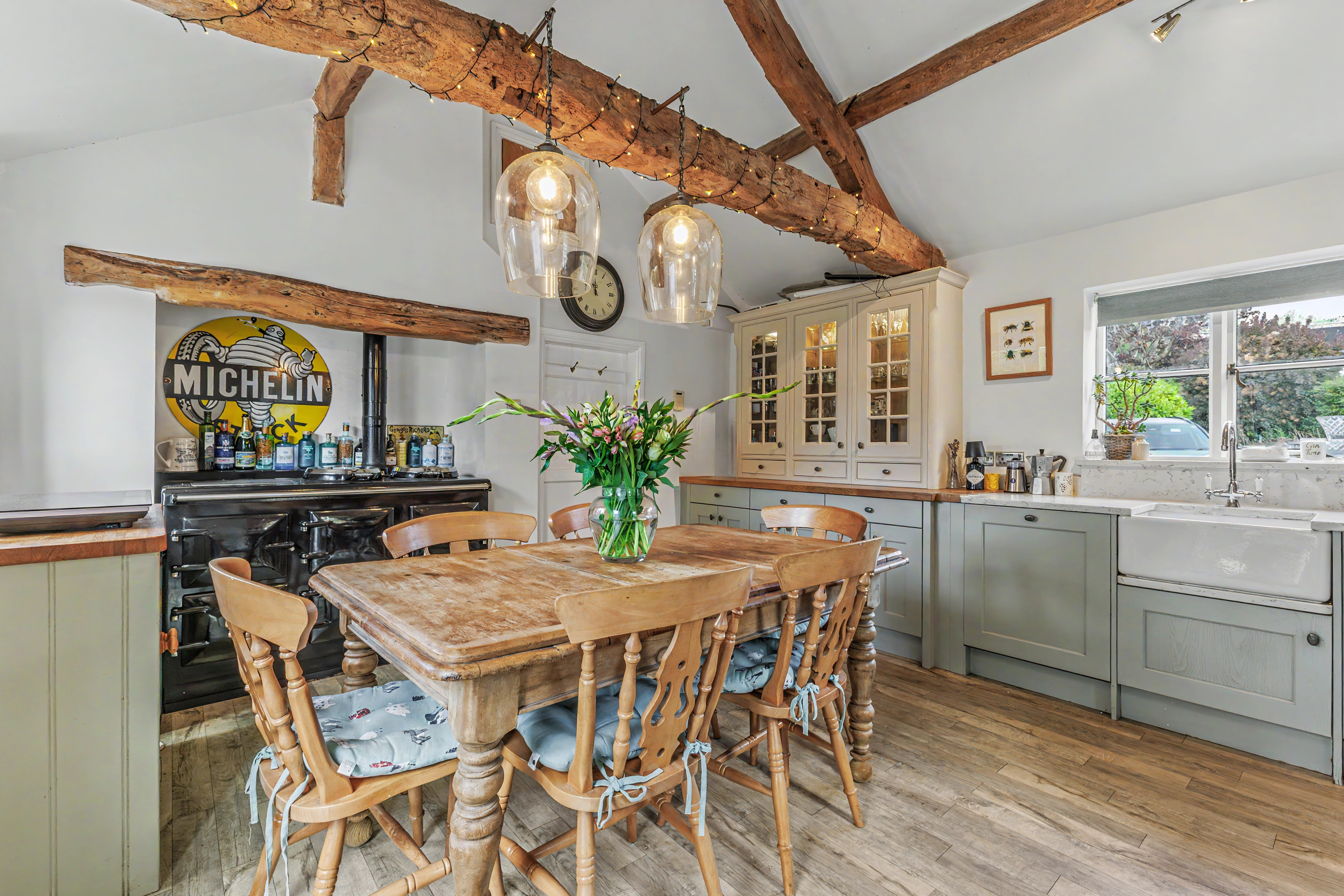 2 bedroom detached house for sale, Forge Cottage Watery Lane, Warwick, CV35