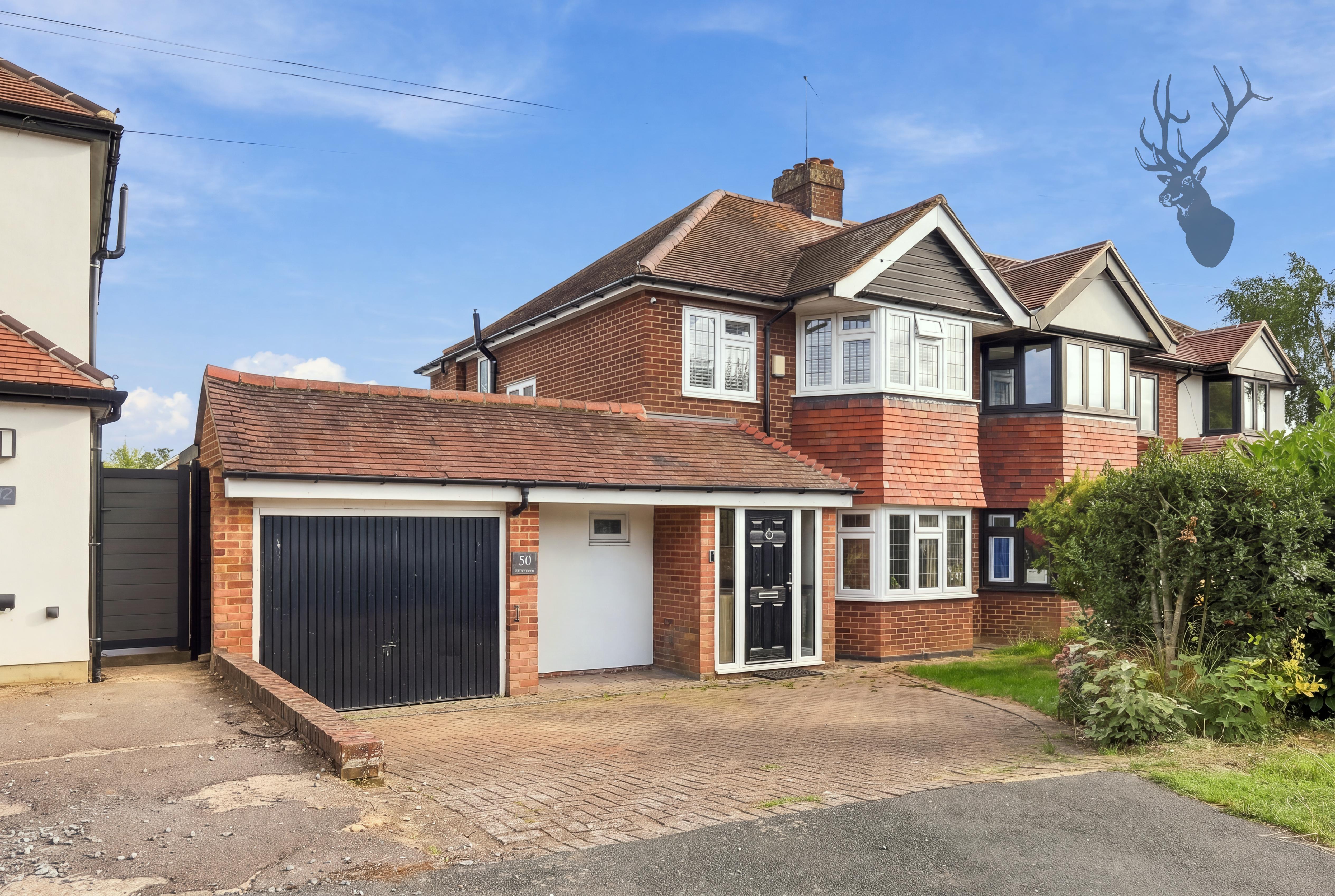 4 bedroom semi detached house for sale, Orchard Drive, Epping, CM16