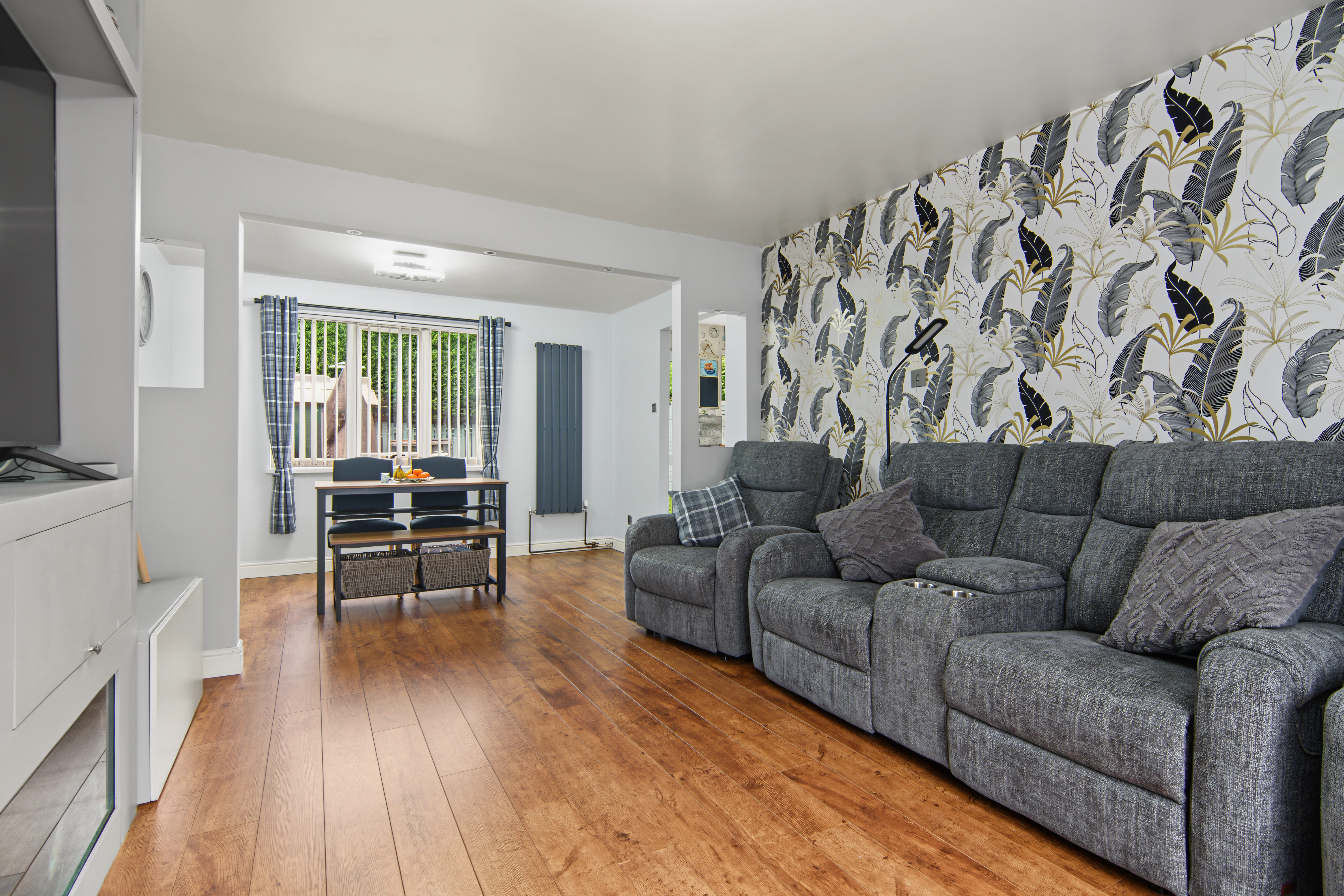 3 bedroom mid-terraced house for sale, Britten Close, Nuneaton, CV11, photo 2