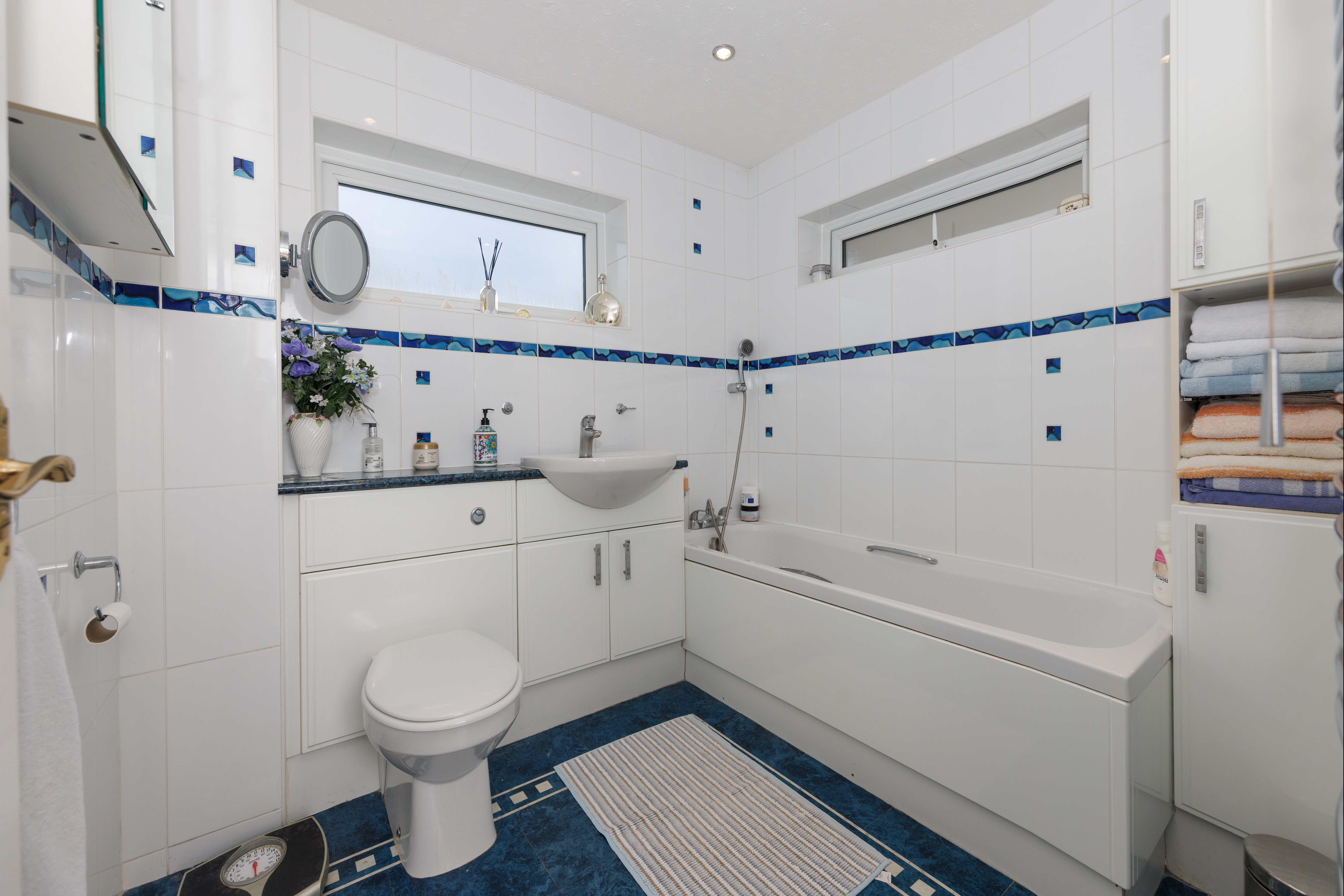 3 bedroom detached house for sale, Ascot Ride, Leamington Spa, CV32