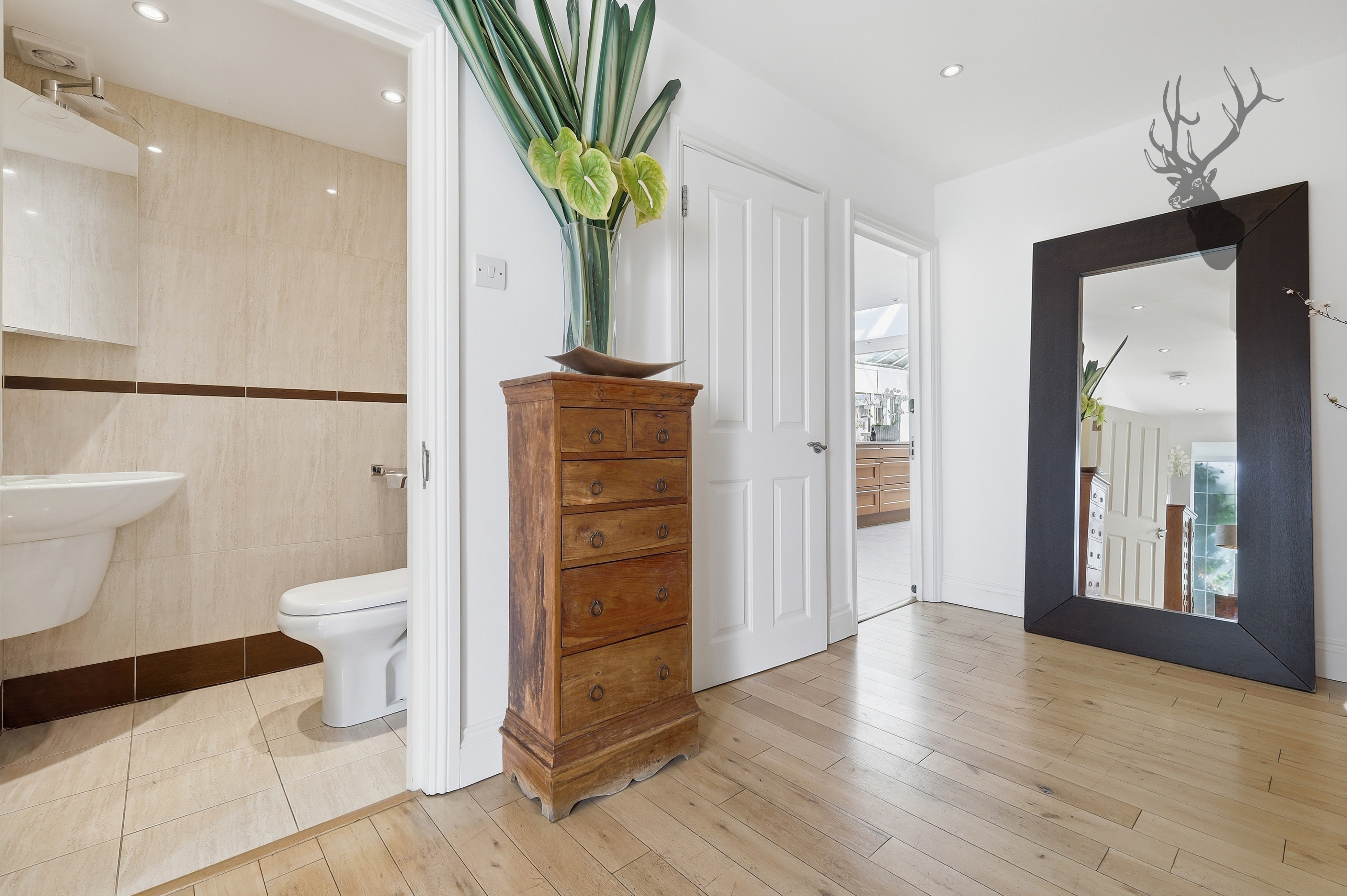 6 bedroom detached house for sale, Broadstrood, Loughton, IG10, photo 9 of 20