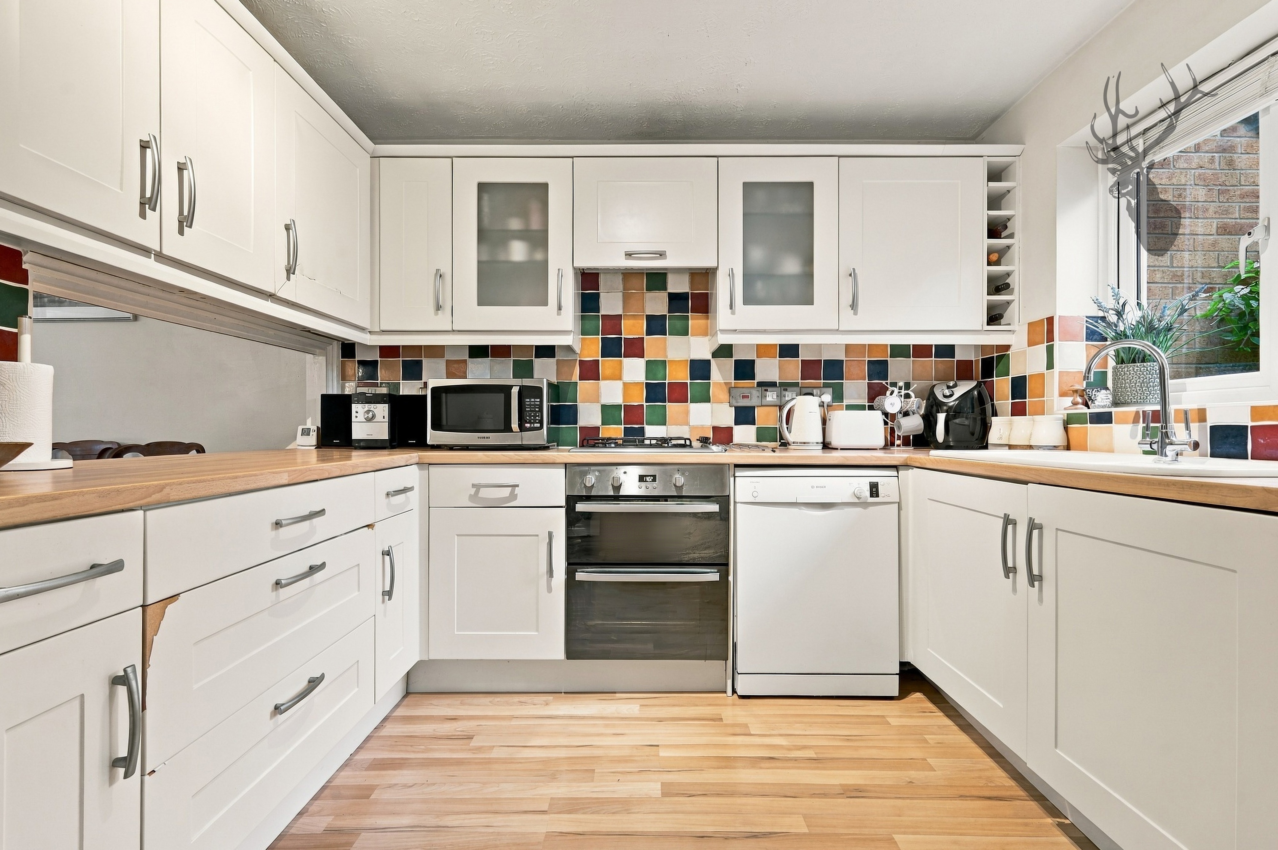 3 bedroom mid-terraced house for sale, Slade End, Epping, CM16, photo 5