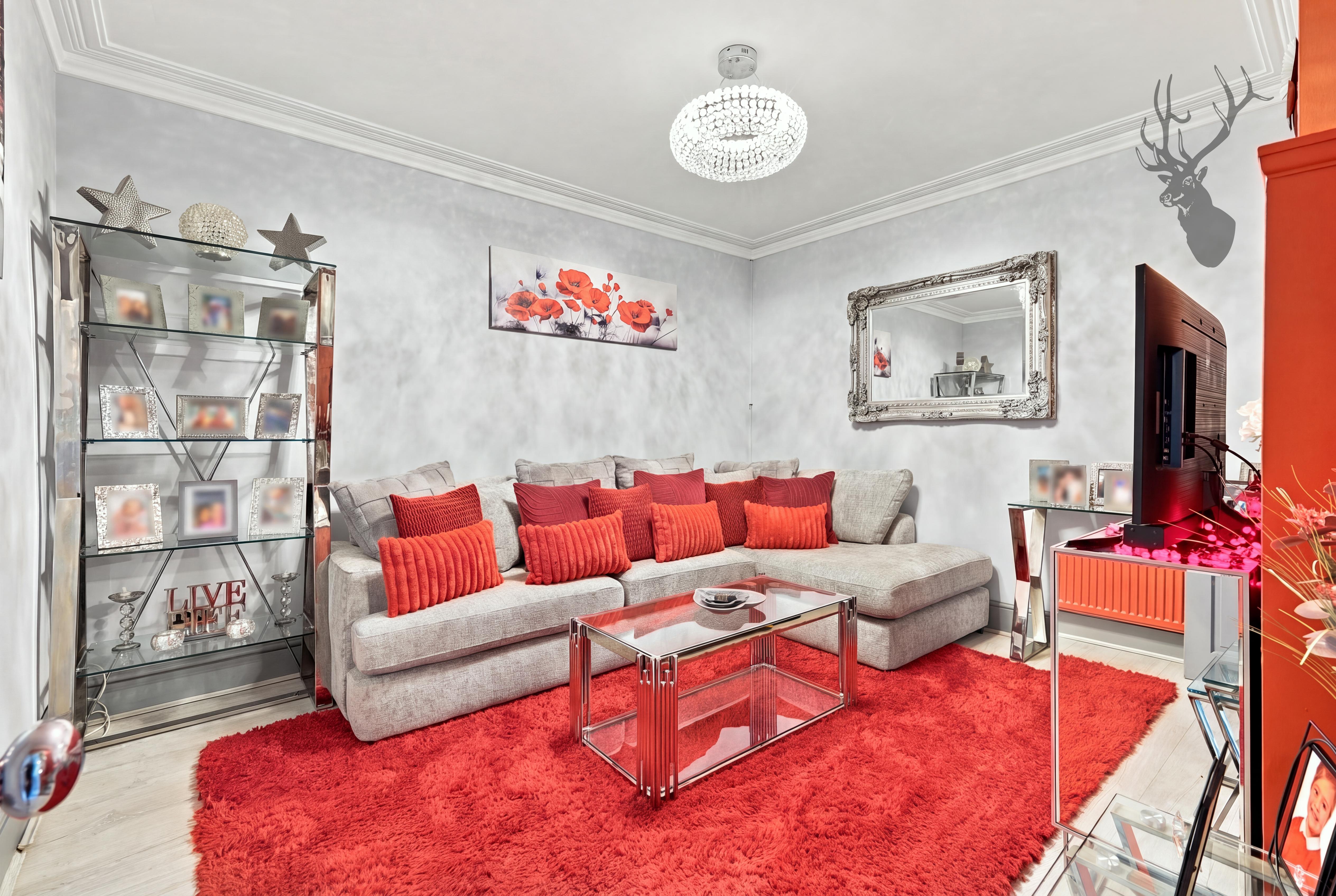 4 bedroom semi detached house for sale, Harold Road, London, E4, photo 4