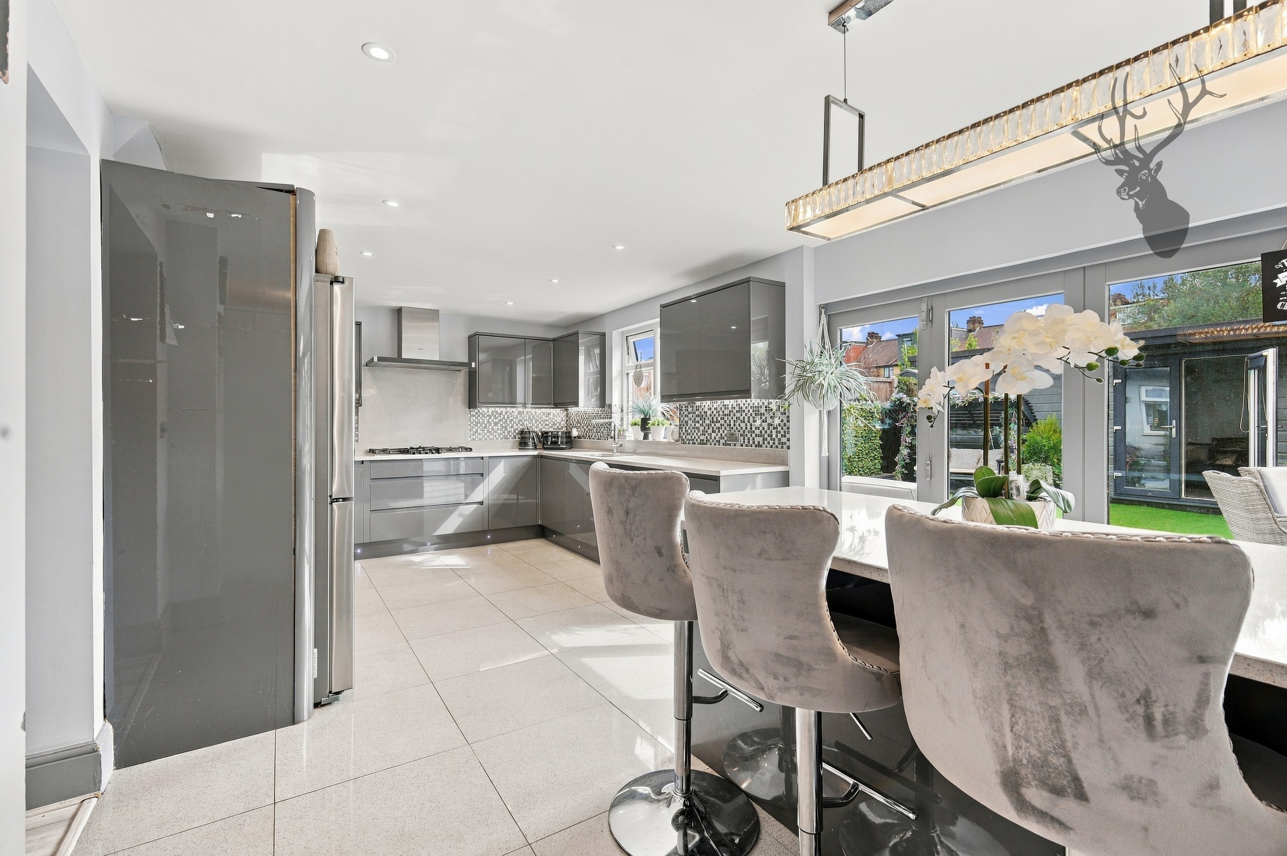 4 bedroom semi detached house for sale, Harold Road, London, E4, photo 7 of 20