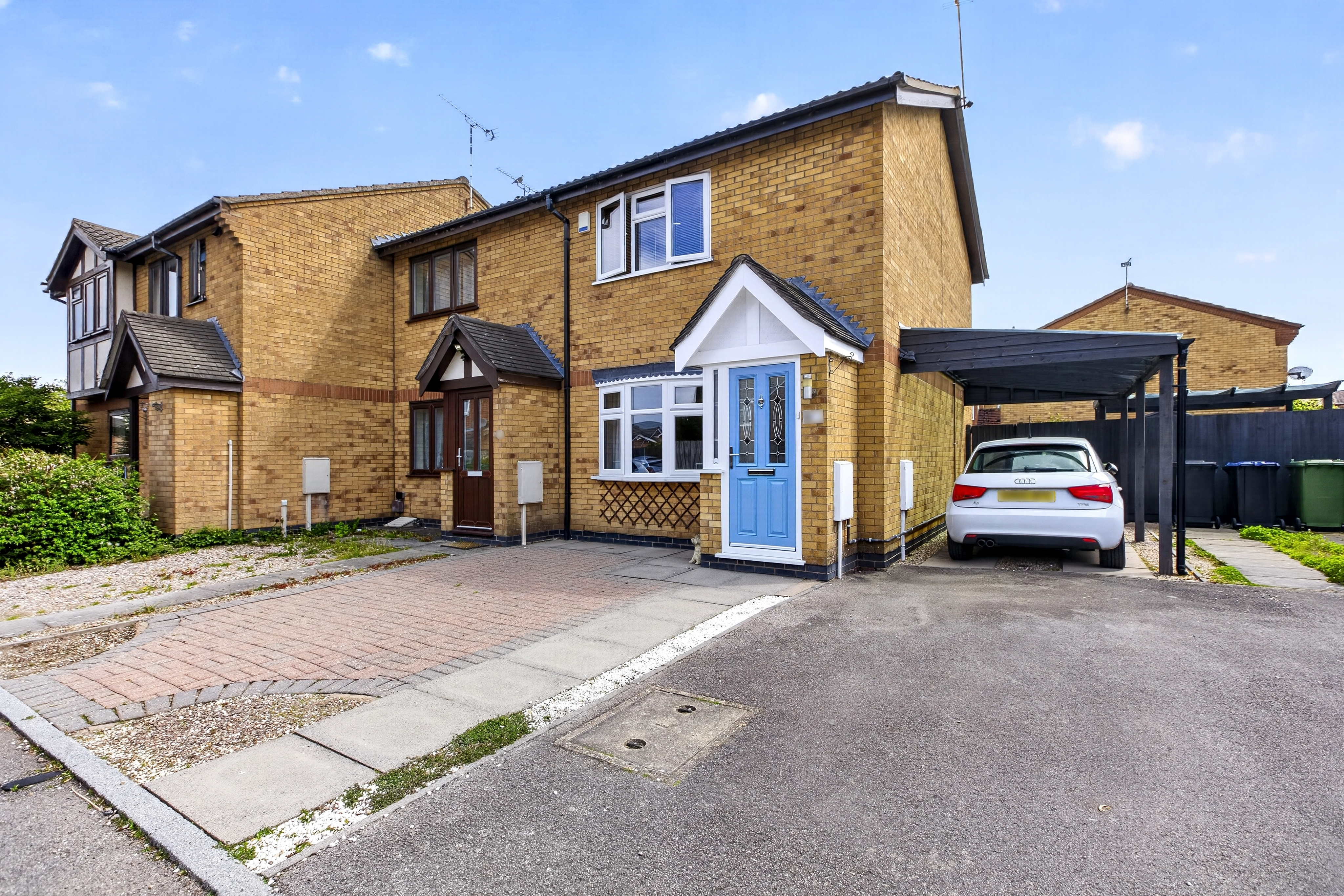 2 bedroom semi detached house for sale, Faraday Close, Leicester, LE9
