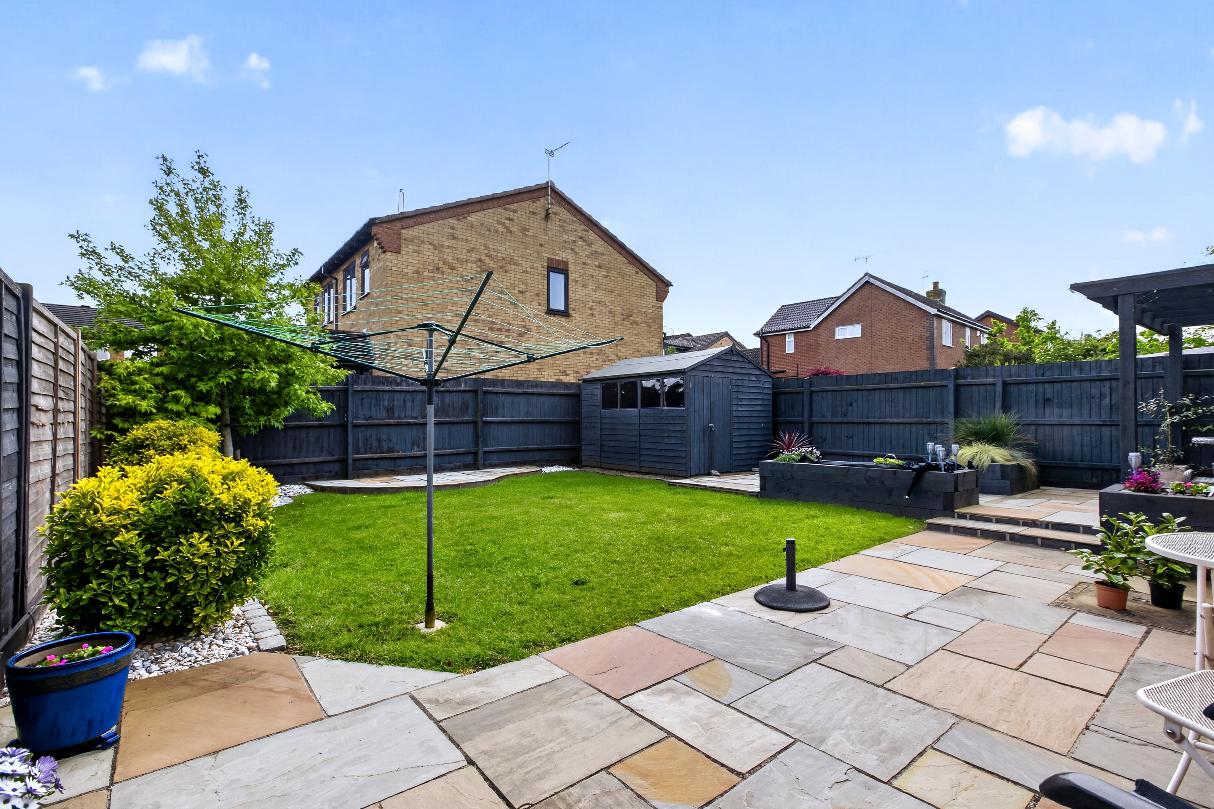 2 bedroom semi detached house for sale, Faraday Close, Leicester, LE9