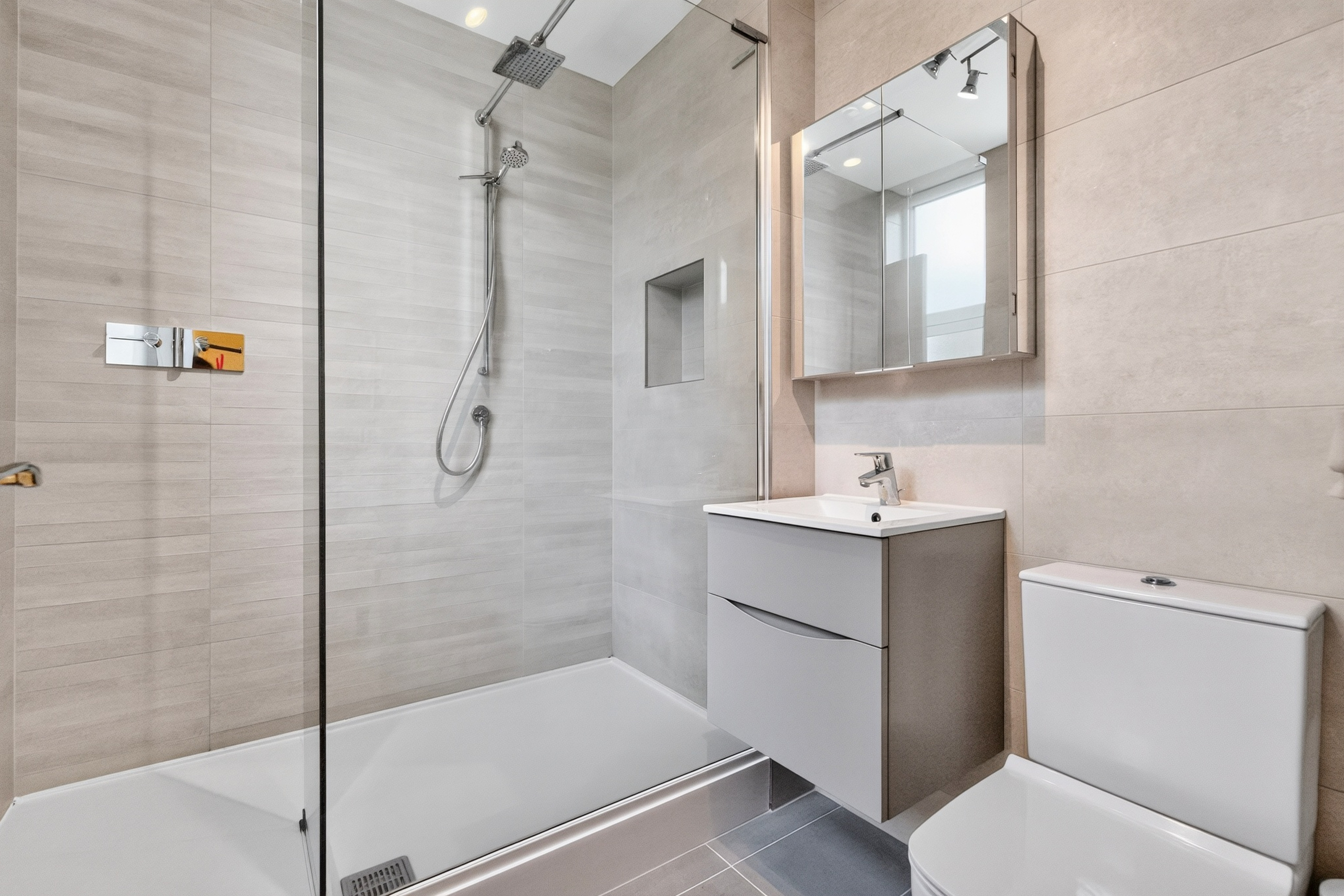 2 bedroom flat for sale, Lucys Mill Mill Lane, Stratford-Upon-Avon, CV37