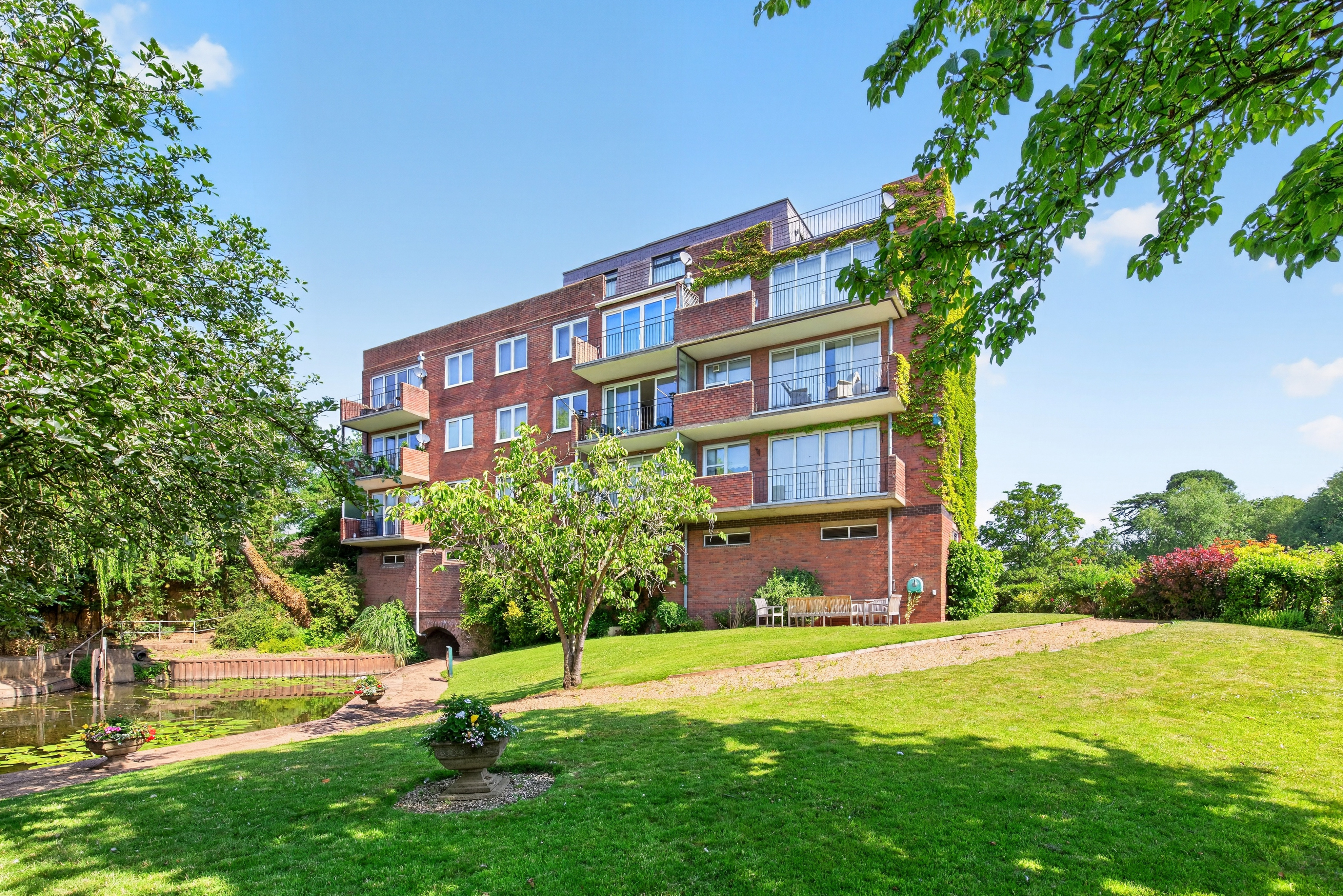 2 bedroom flat for sale, Lucys Mill Mill Lane, Stratford-Upon-Avon, CV37