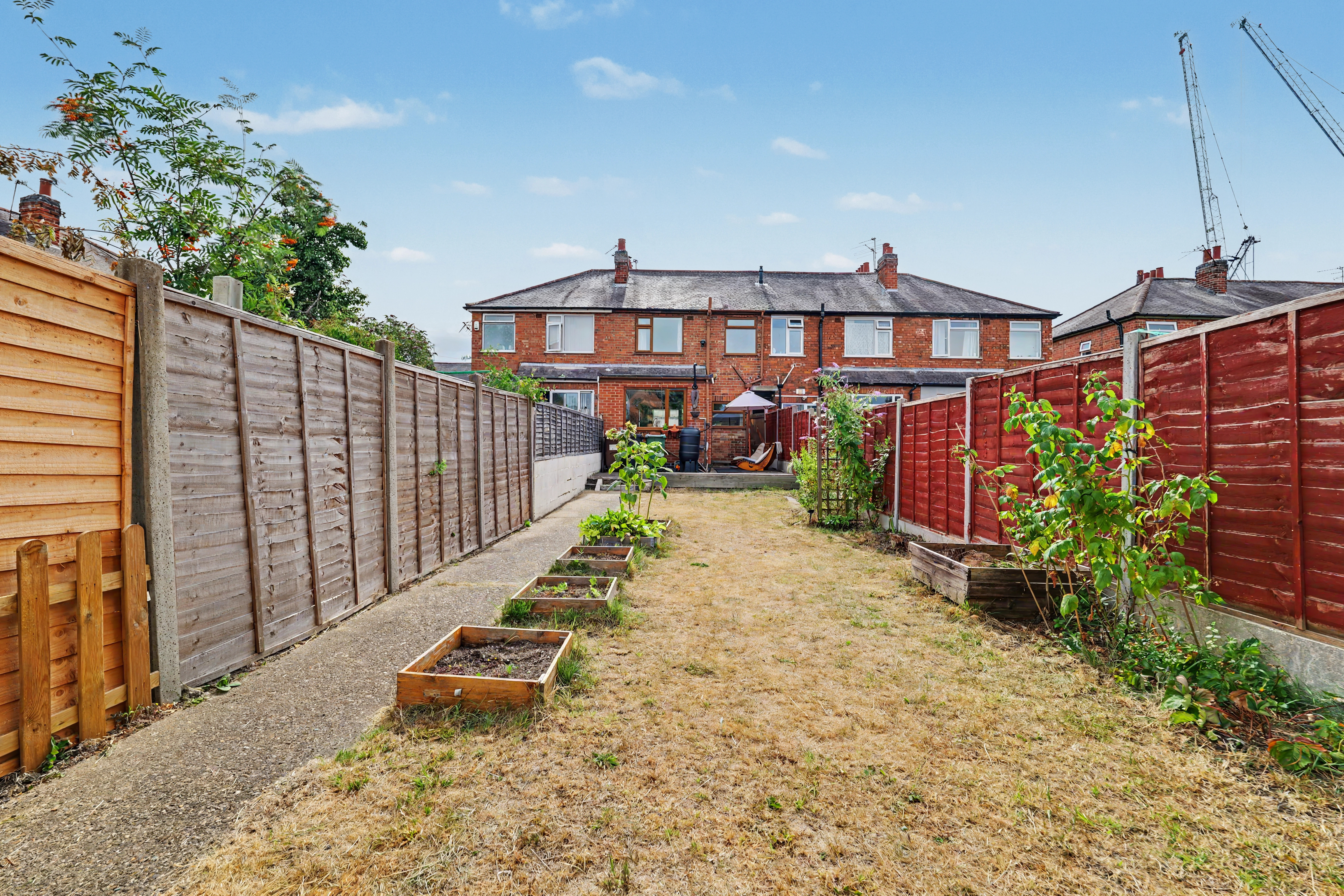 3 bedroom terraced house for sale, Linden Road, Loughborough, LE11