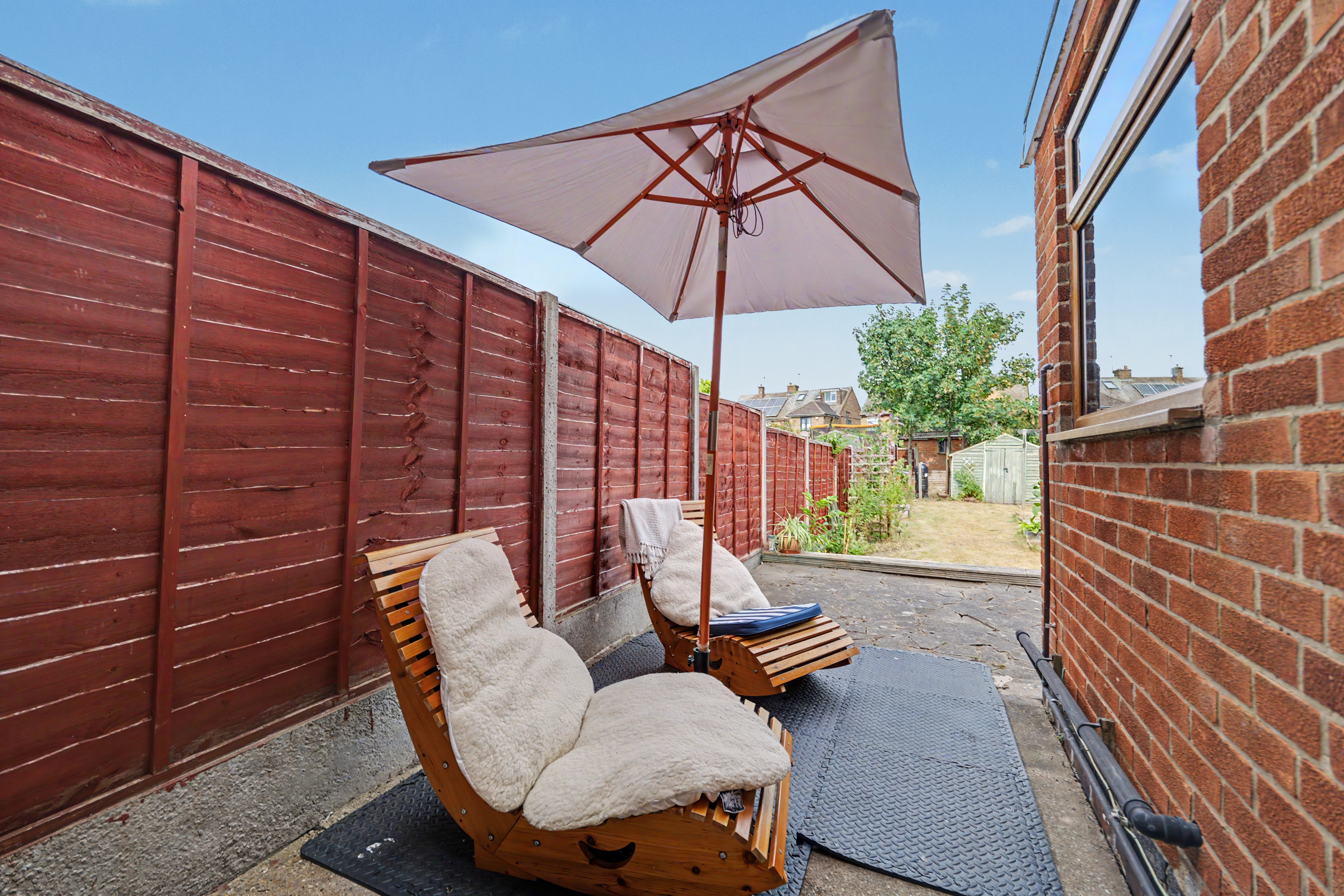 3 bedroom terraced house for sale, Linden Road, Loughborough, LE11