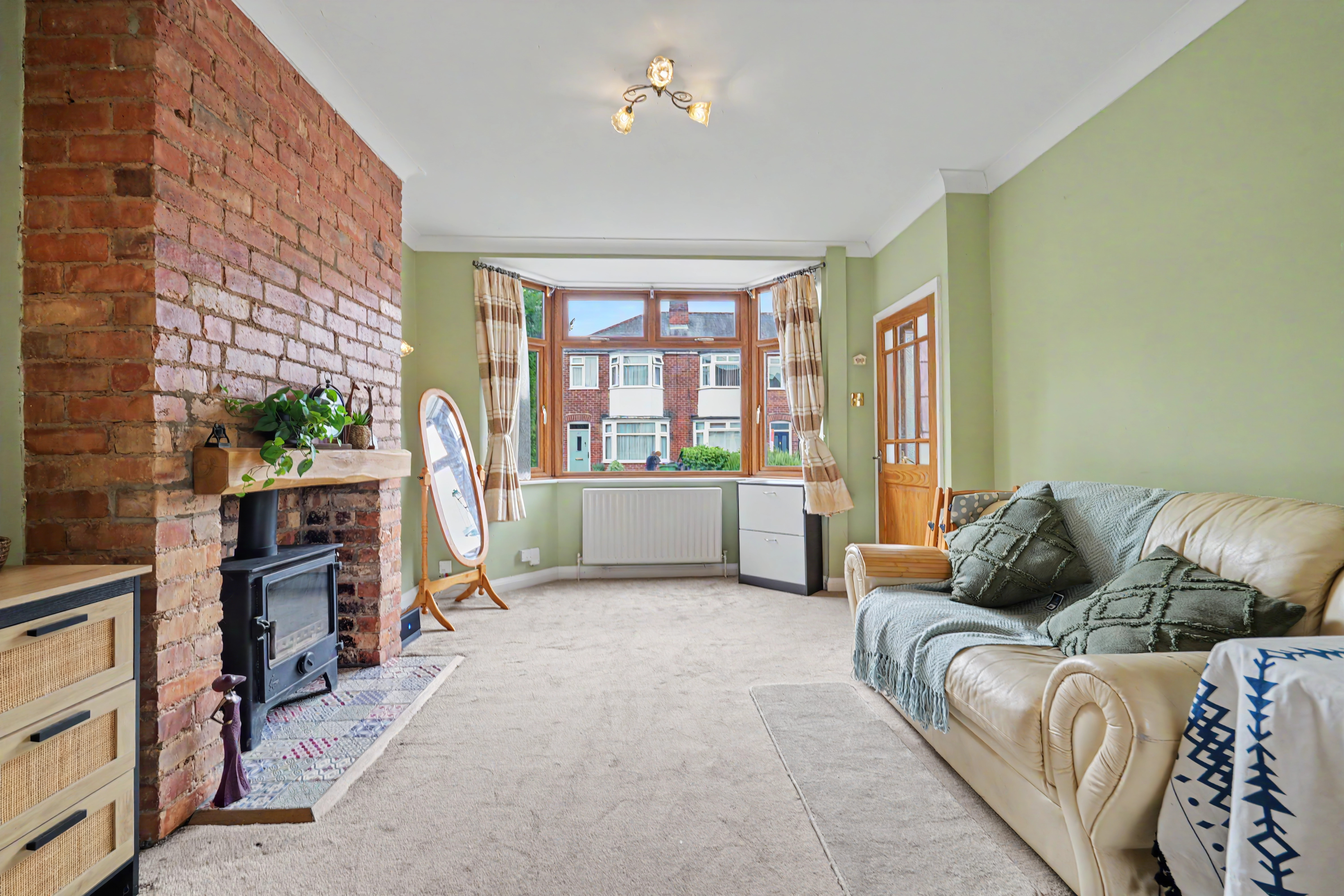3 bedroom terraced house for sale, Linden Road, Loughborough, LE11