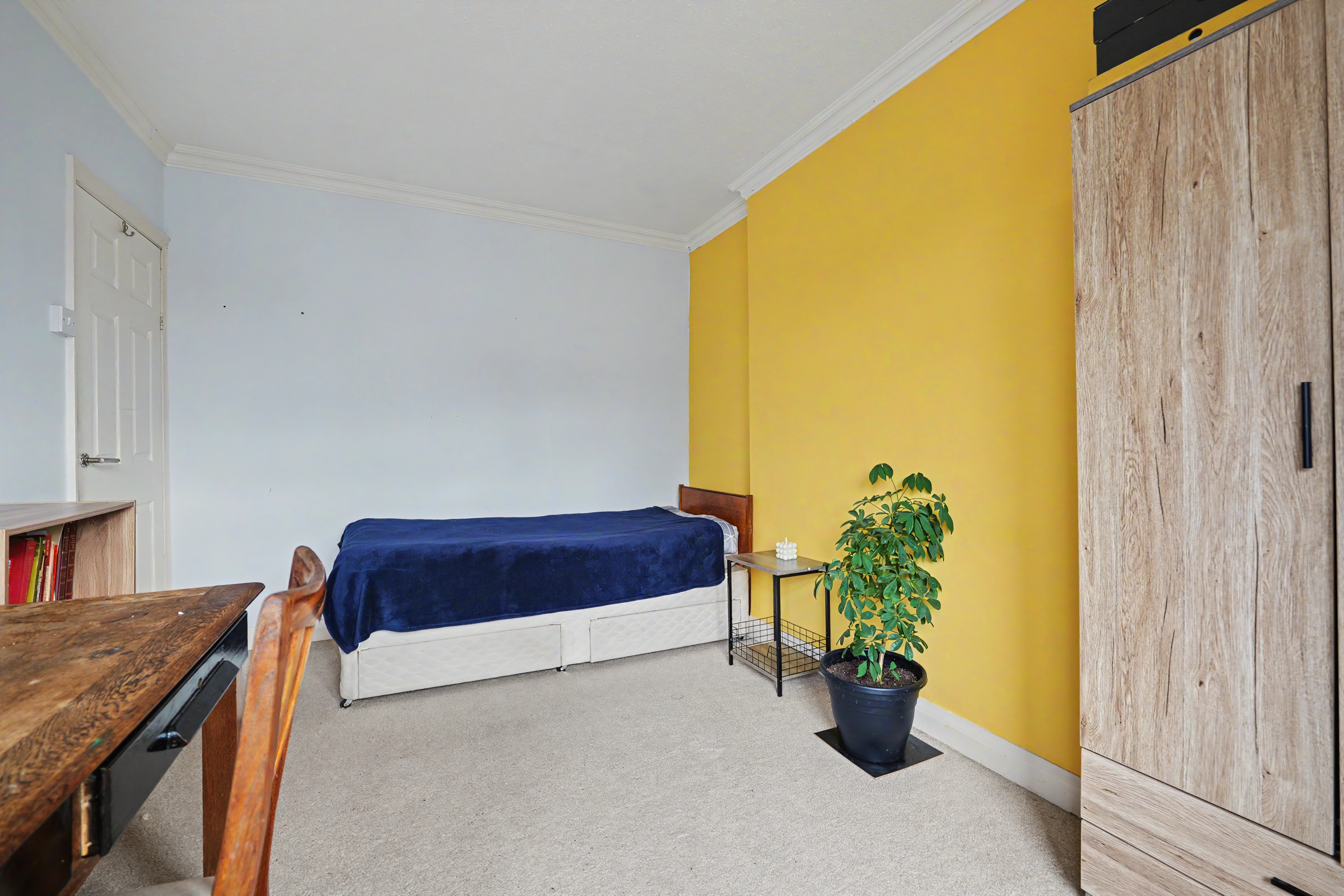 3 bedroom terraced house for sale, Linden Road, Loughborough, LE11