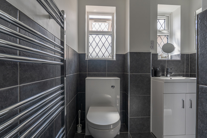 4 bedroom for sale, Salisbury Road, Andover, SP10, photo 9 of 13