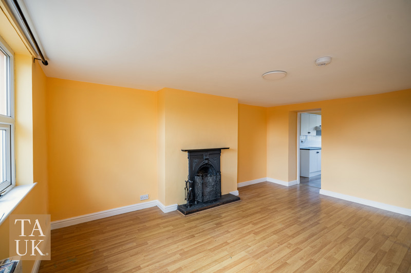 2 bedroom for sale, Beaumaris Road, Beaumaris, LL58, photo 16 of 20