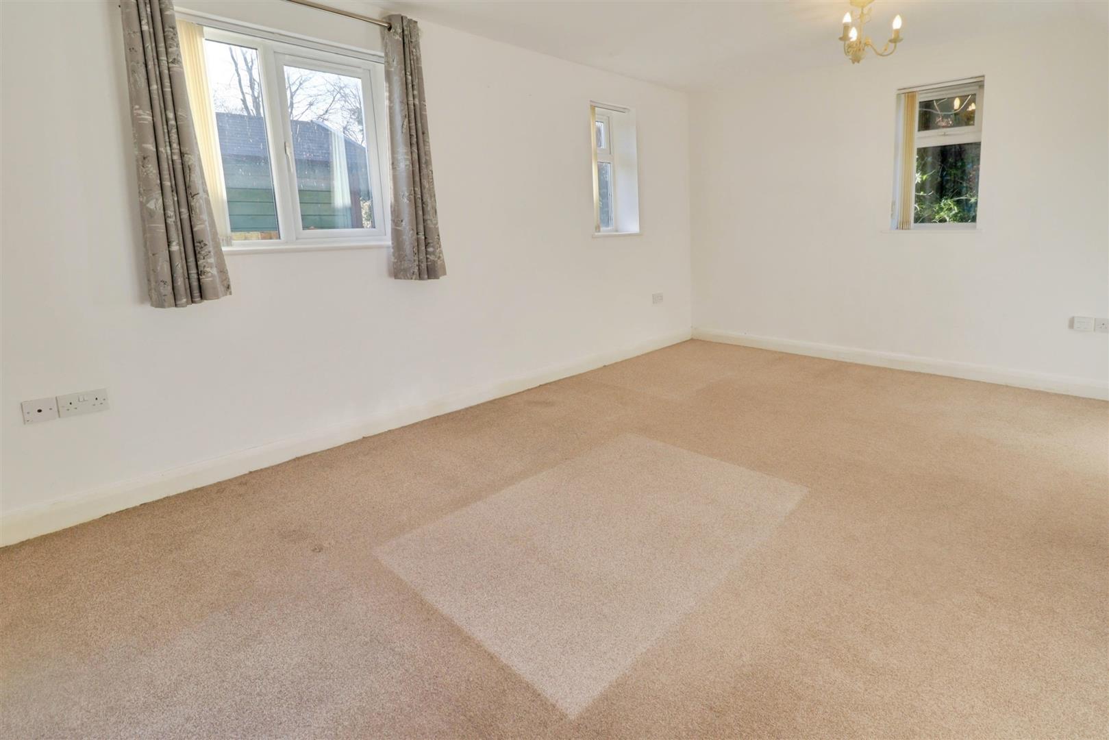 3 bedroom house for sale, Brook Close, Crewe, CW1, photo 9 of 19