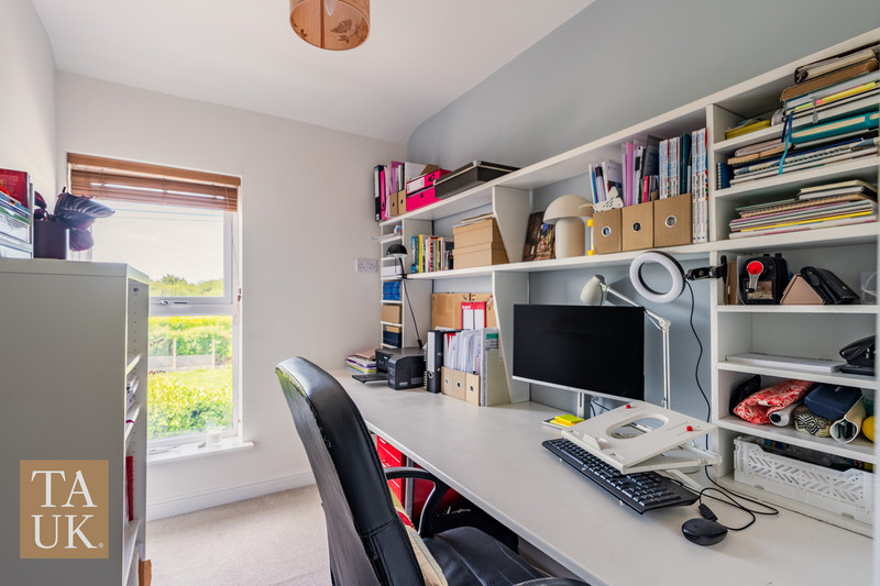3 bedroom for sale, Tyn Ronnen Bethel, Caernarfon, LL55, photo 14 of 20