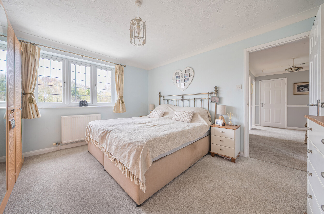 4 bedroom detached house for sale, The Bank, Huntingdon, PE28