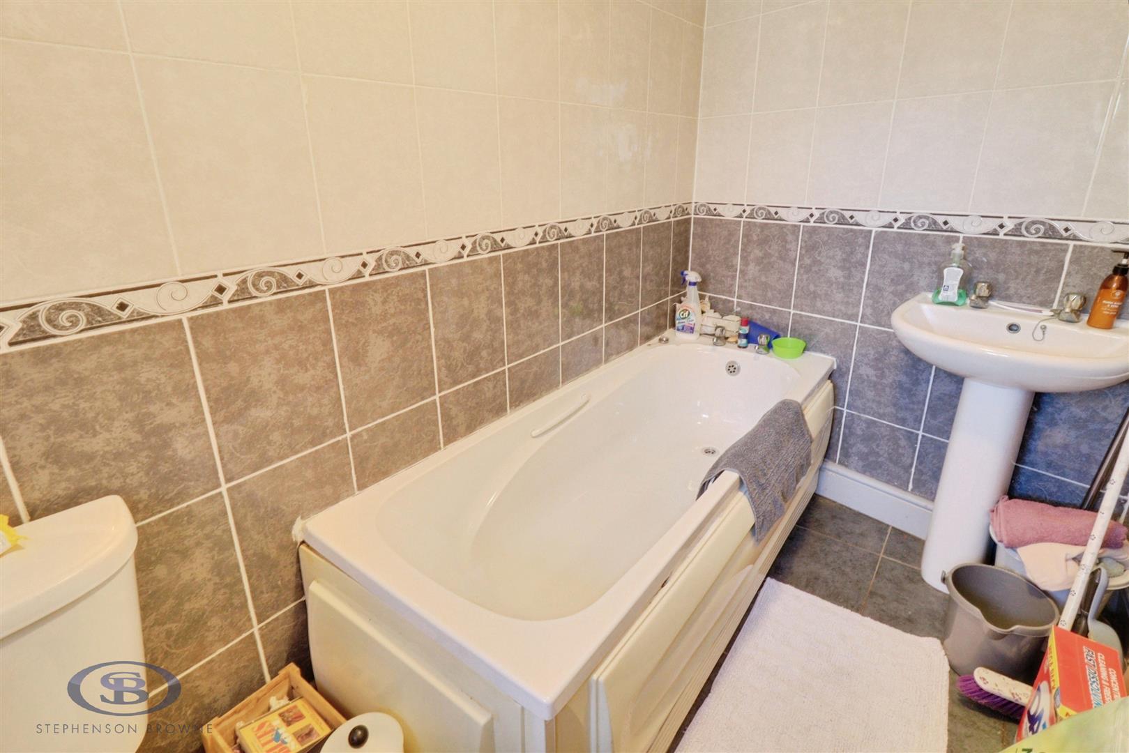 2 bedroom house for sale, Madeley Street, Crewe, CW2, photo 19 of 20