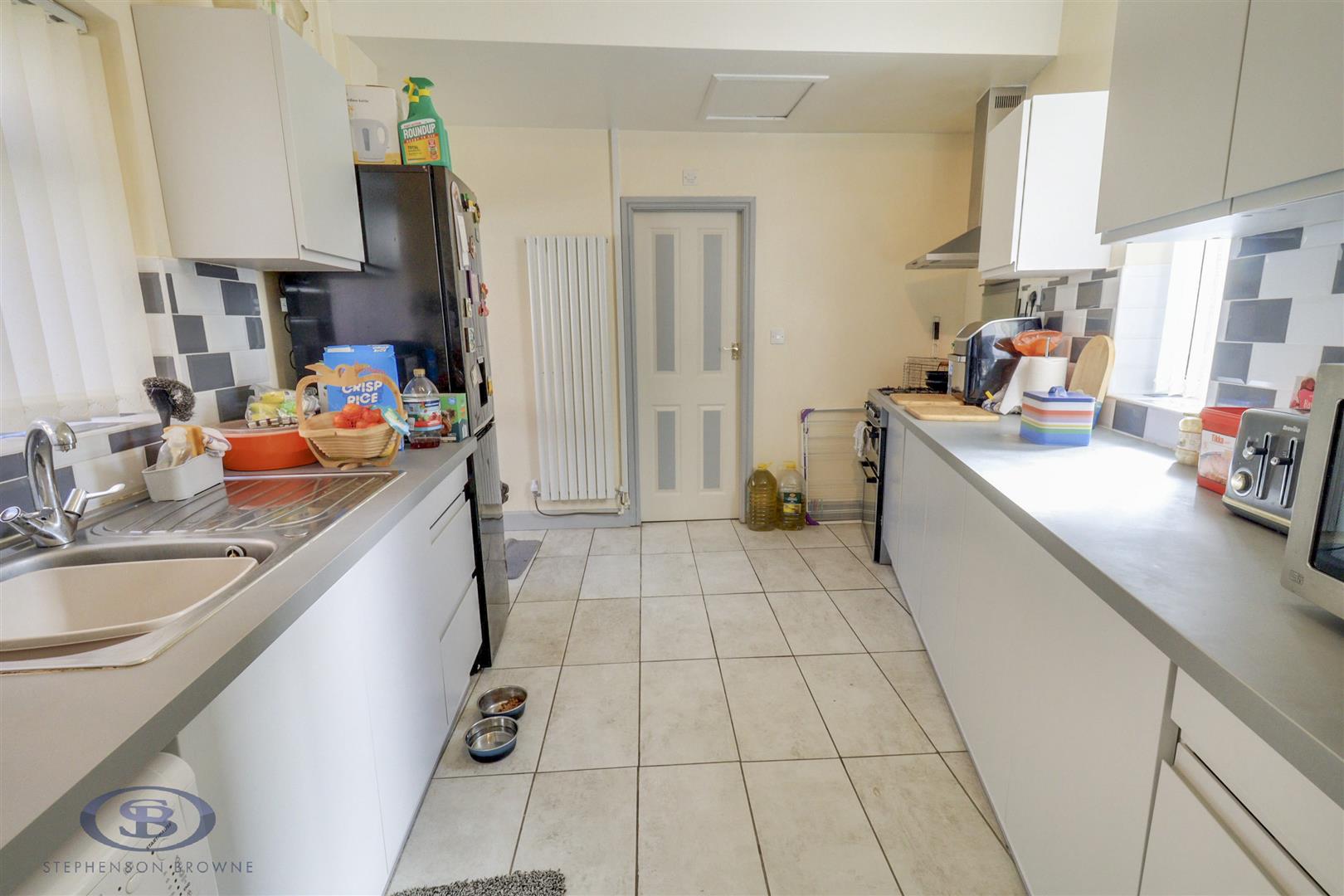 2 bedroom house for sale, Madeley Street, Crewe, CW2, photo 3