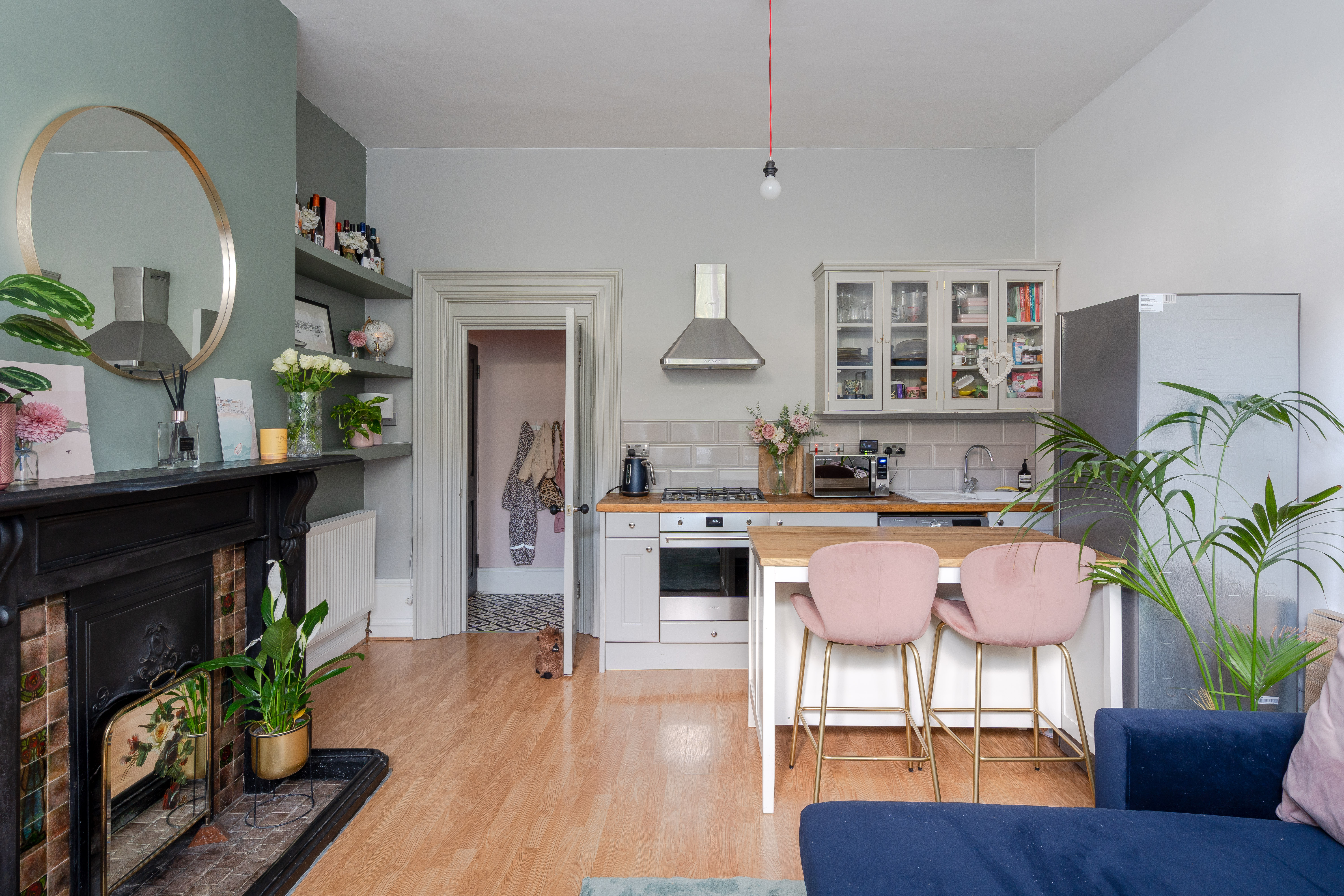 1 bedroom flat for sale, Mornington Road, London, E11