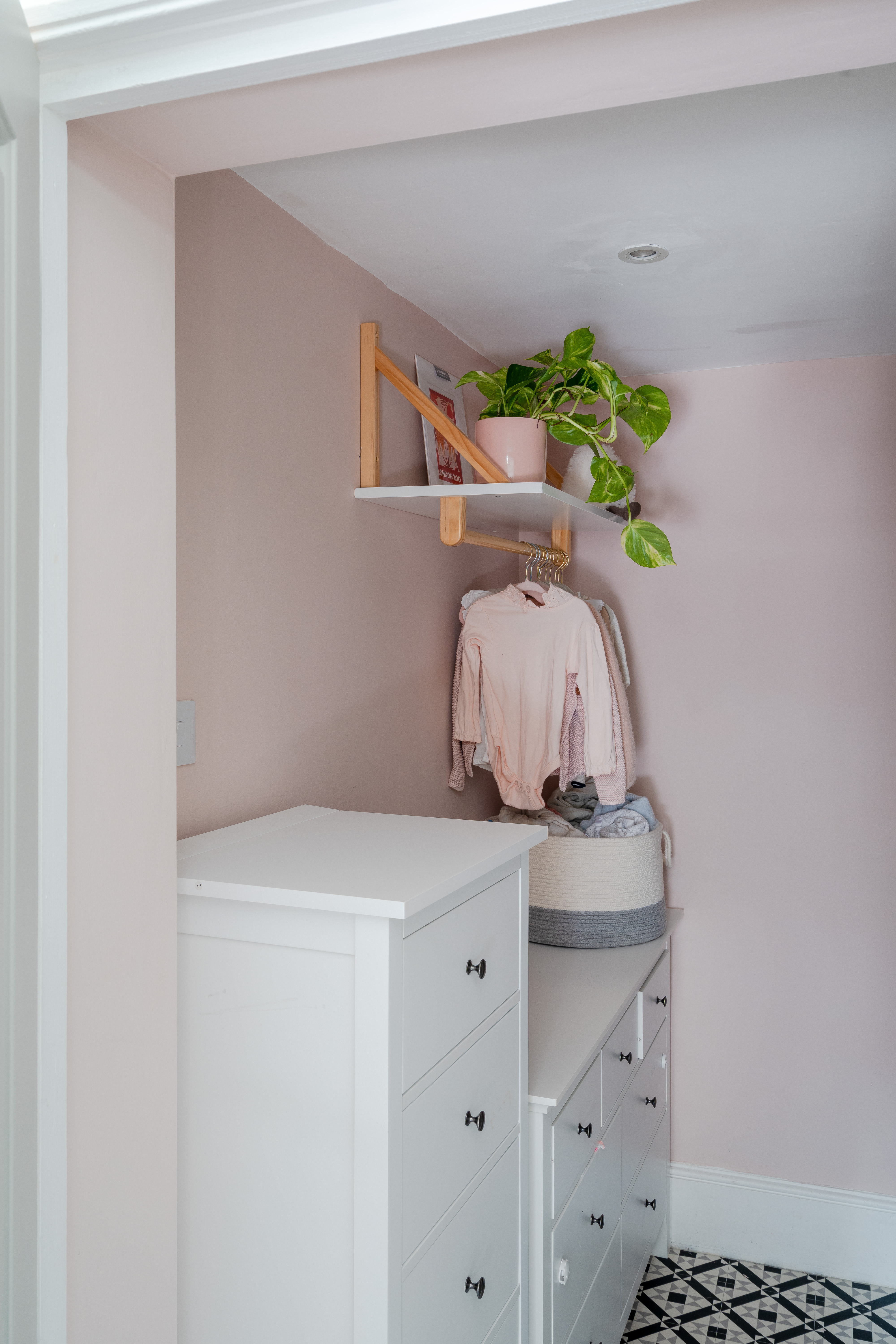 1 bedroom flat for sale, Mornington Road, London, E11, photo 15 of 20