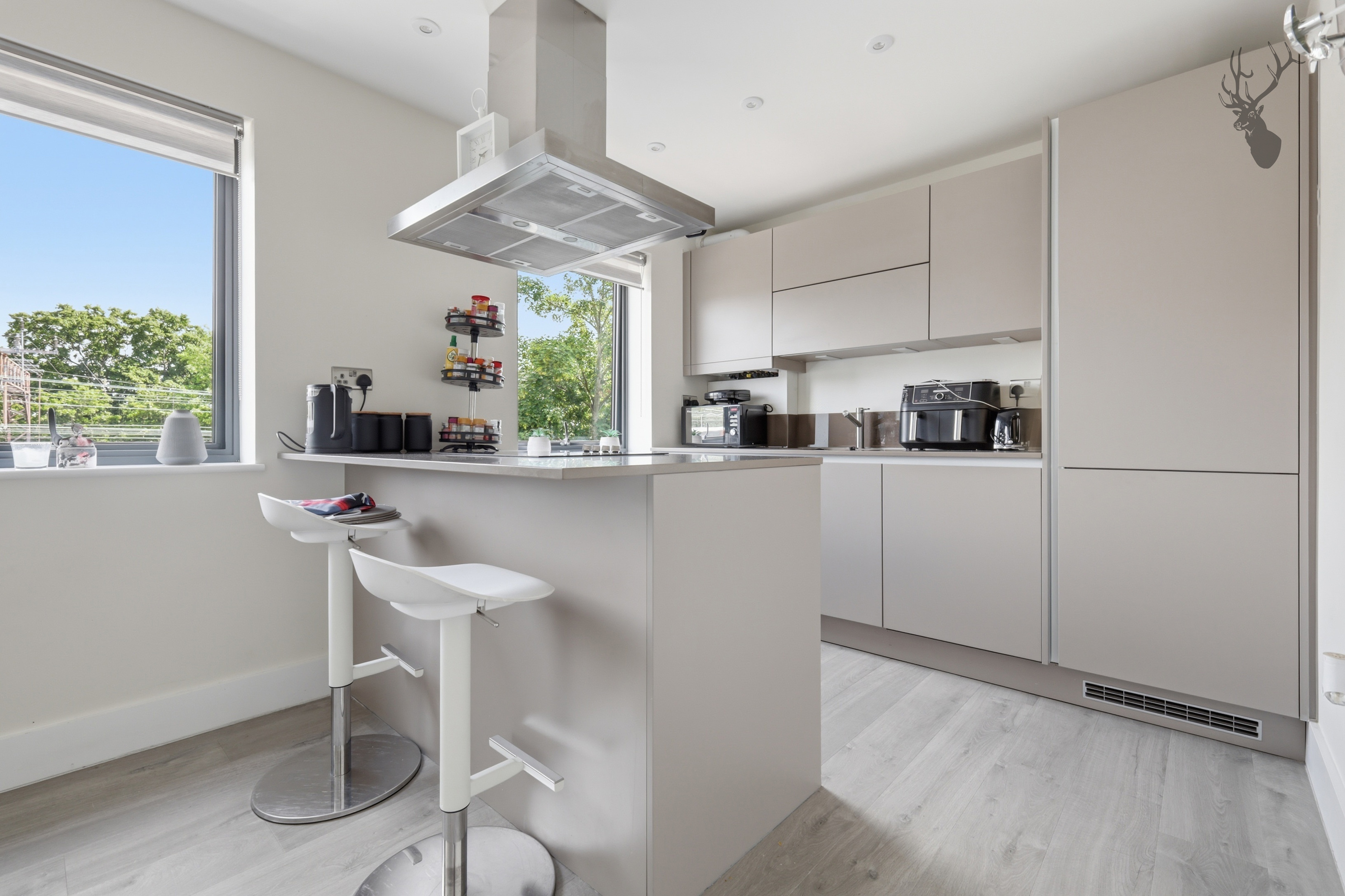 2 bedroom flat for sale, Cart Lane, London, E4, photo 5