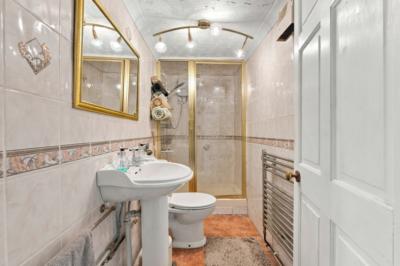 3 bedroom for sale, Riverdene Risegate Road, Spalding, PE11