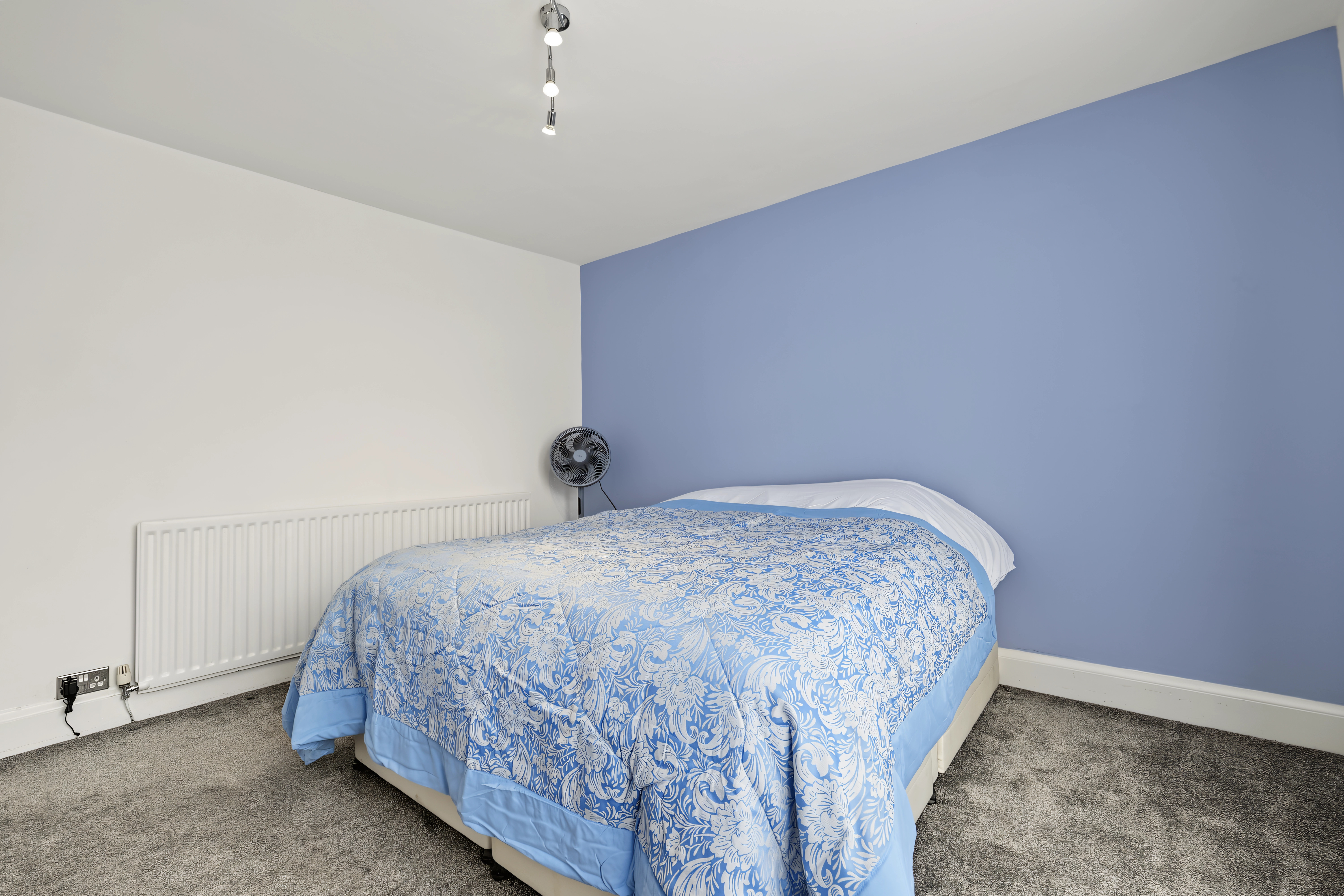 4 bedroom semi detached house for sale, Binley Road, Coventry, CV3